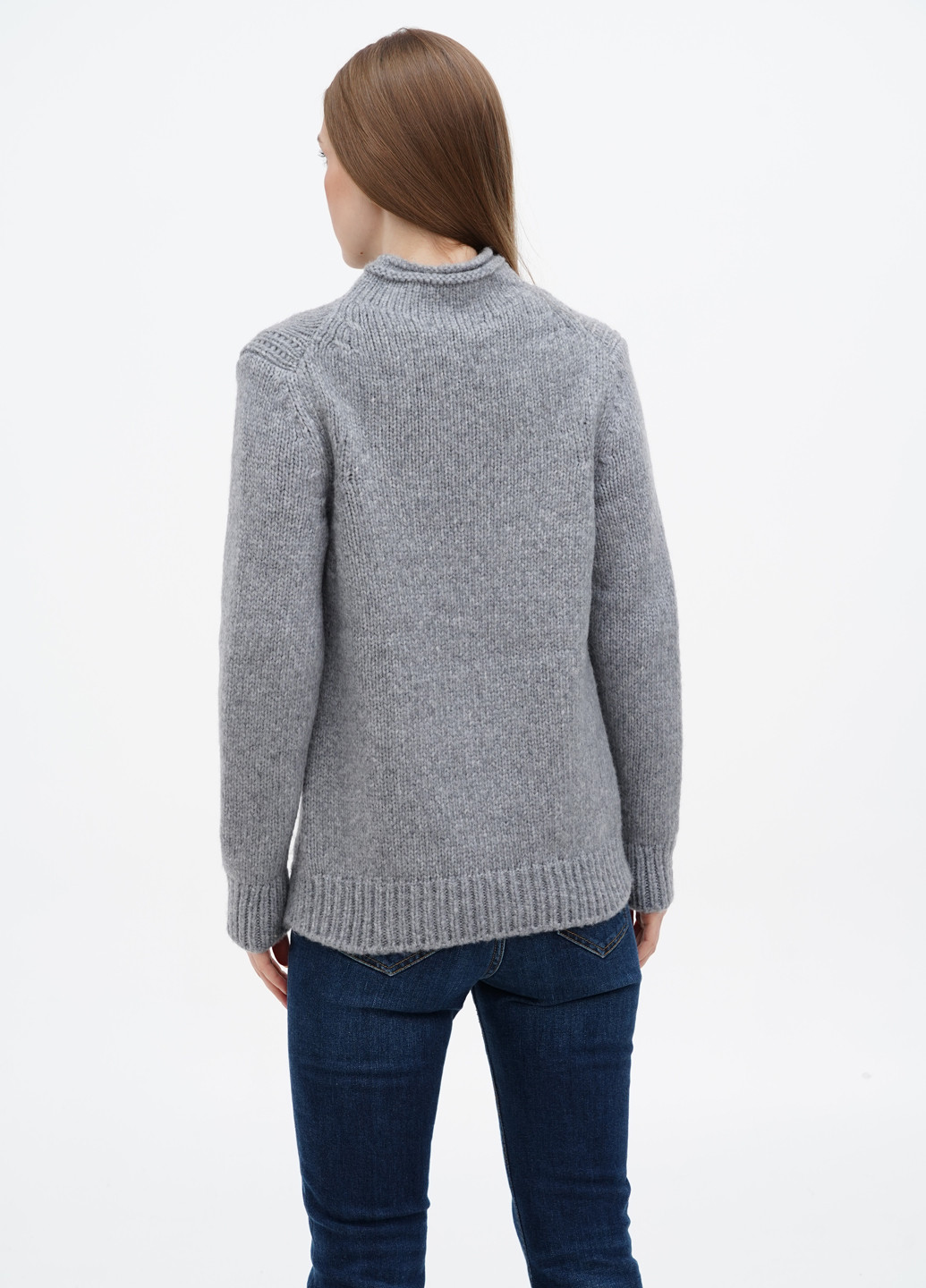 Серый демисезонный свитер Laurel