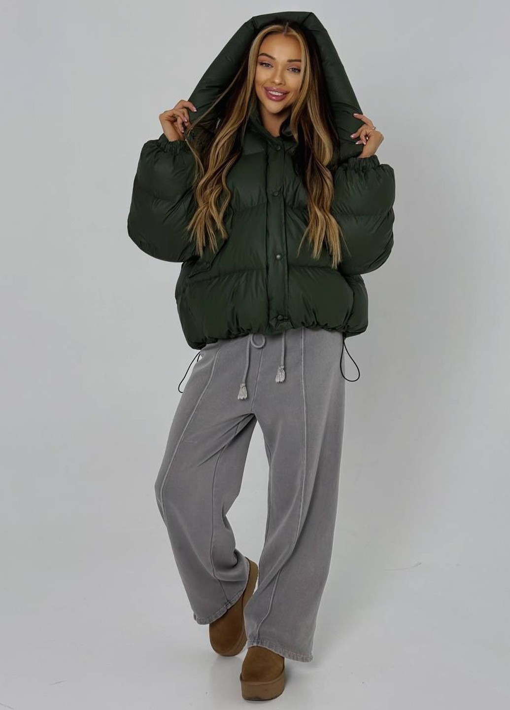 Темно-зеленая зимняя куртка куртка-трансформер No Brand