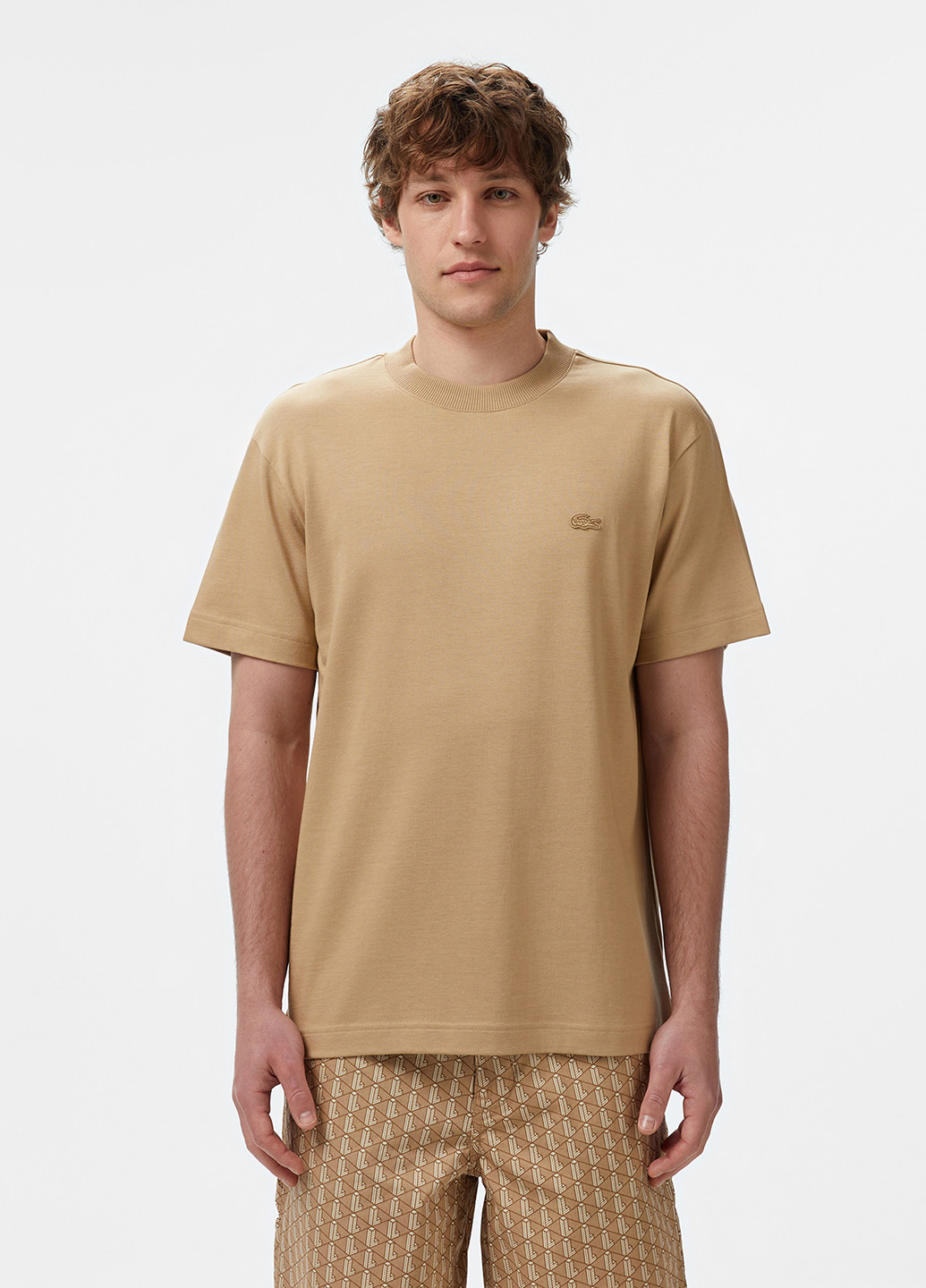 Бежевая футболка Lacoste