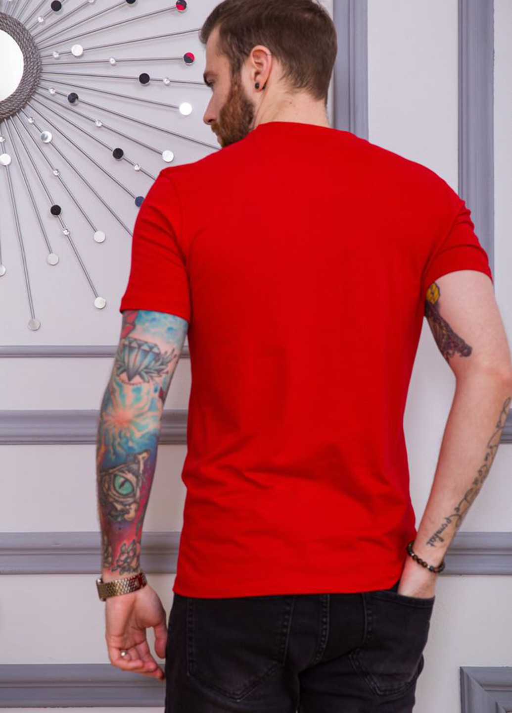 Красная футболка Ager