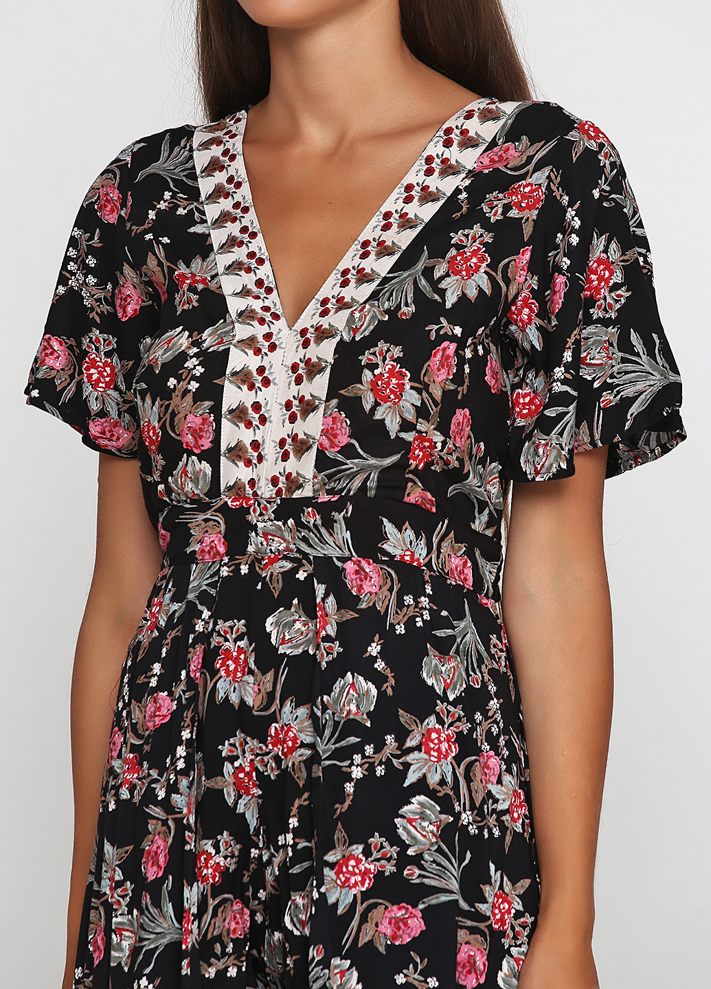 Комбинезон Miami by Francesca`s комбинезон-шорты цветочный чёрный кэжуал