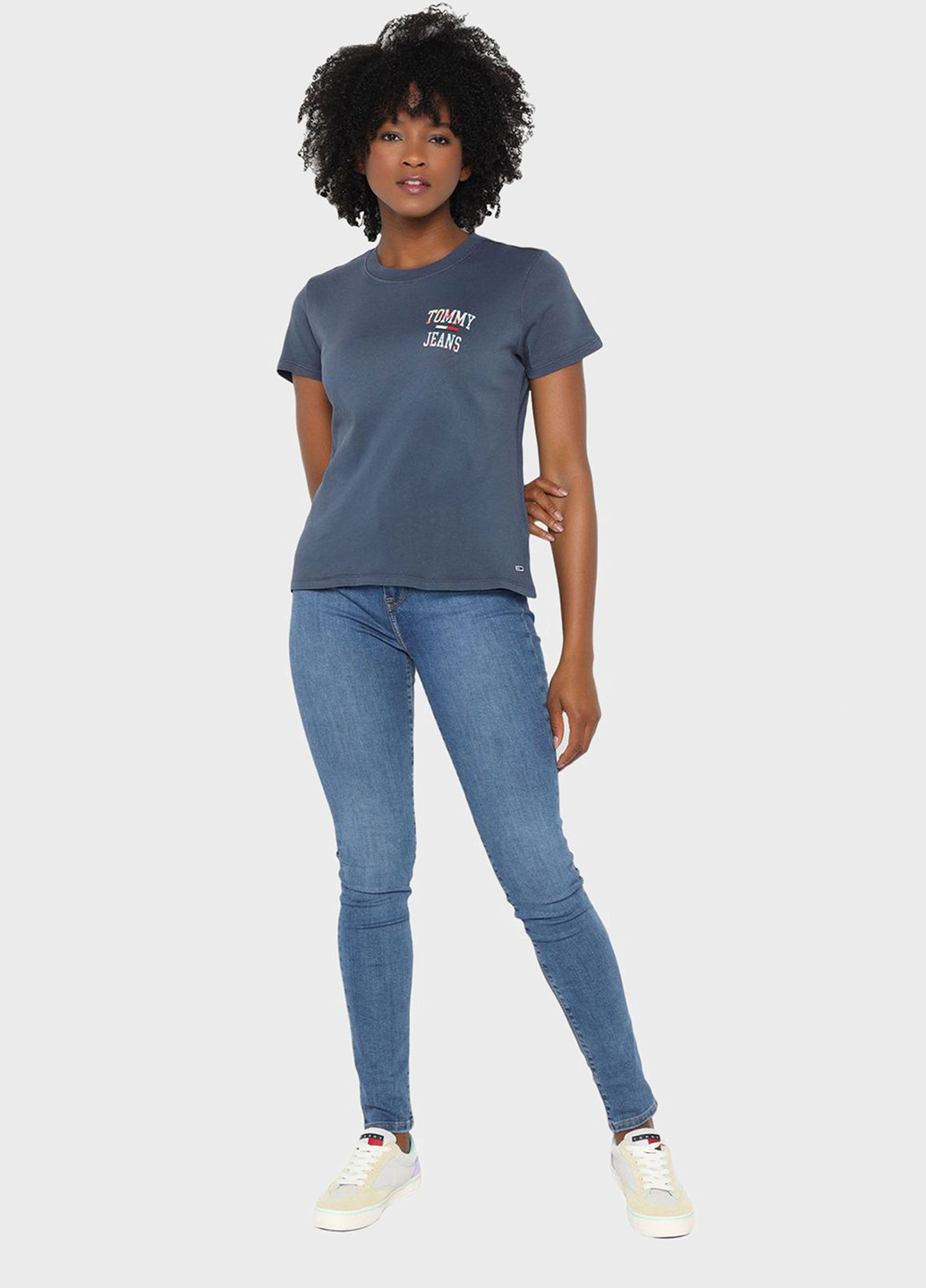 Темно-синяя летняя футболка Tommy Jeans