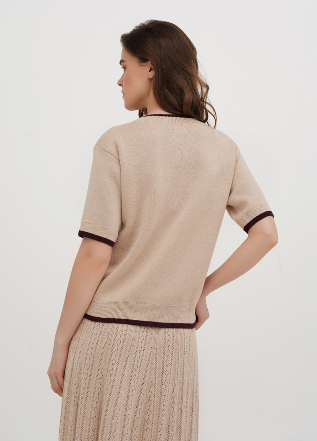 Бежевий демісезонний светр джемпер ESSME