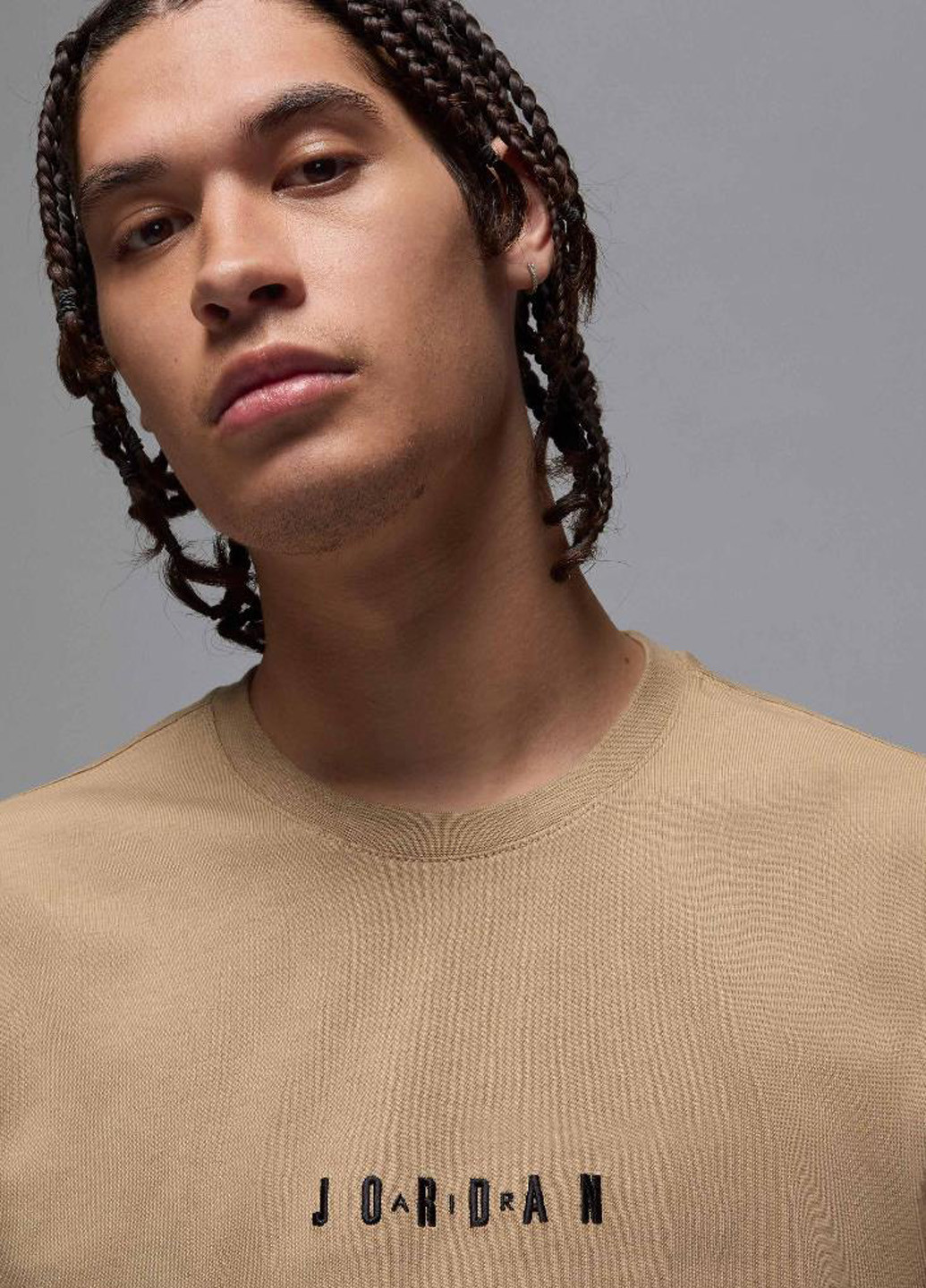 Бежева футболка dm3182-257 Jordan M J EMB AIR CREW