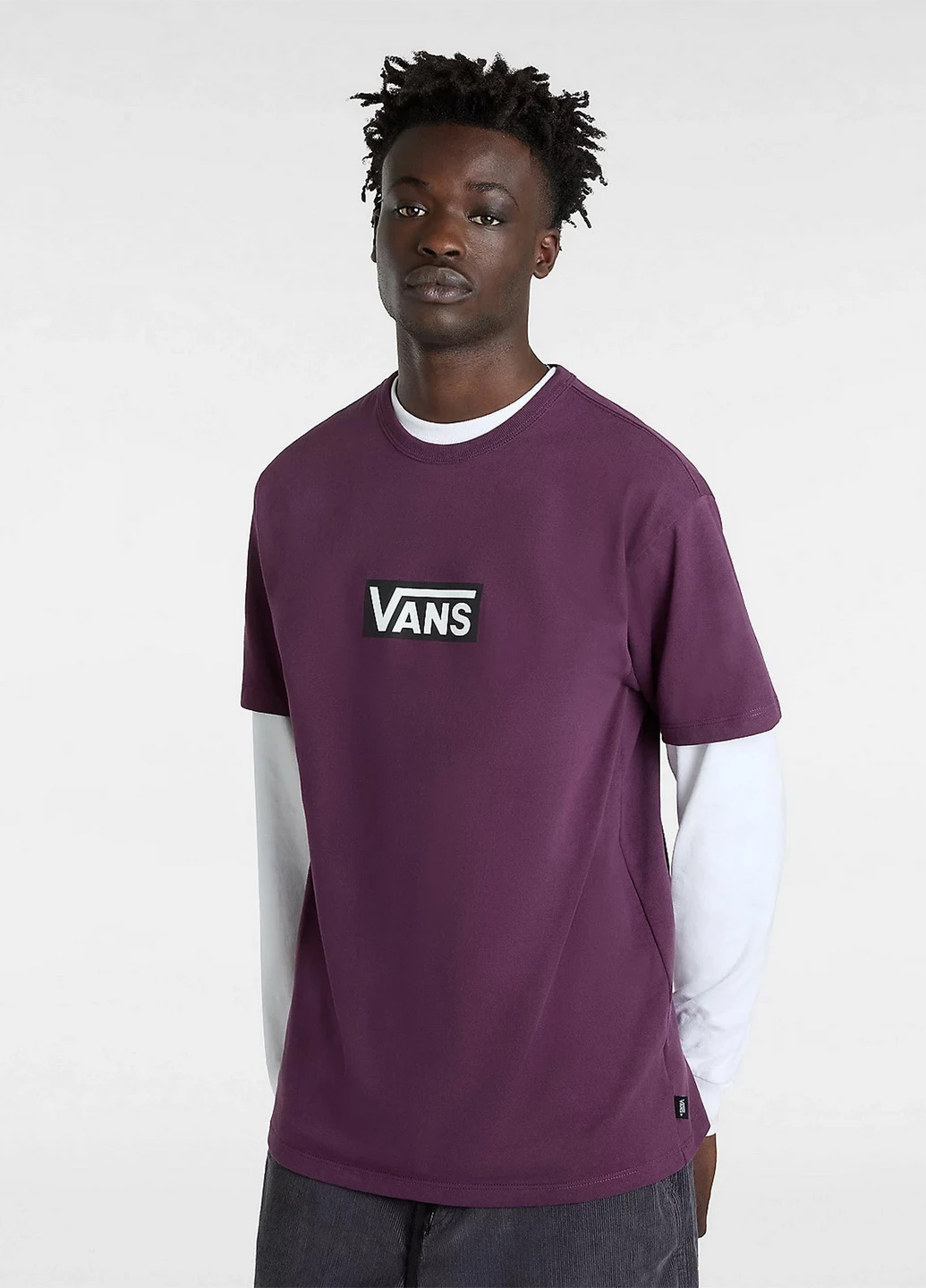Сливовая футболка Vans