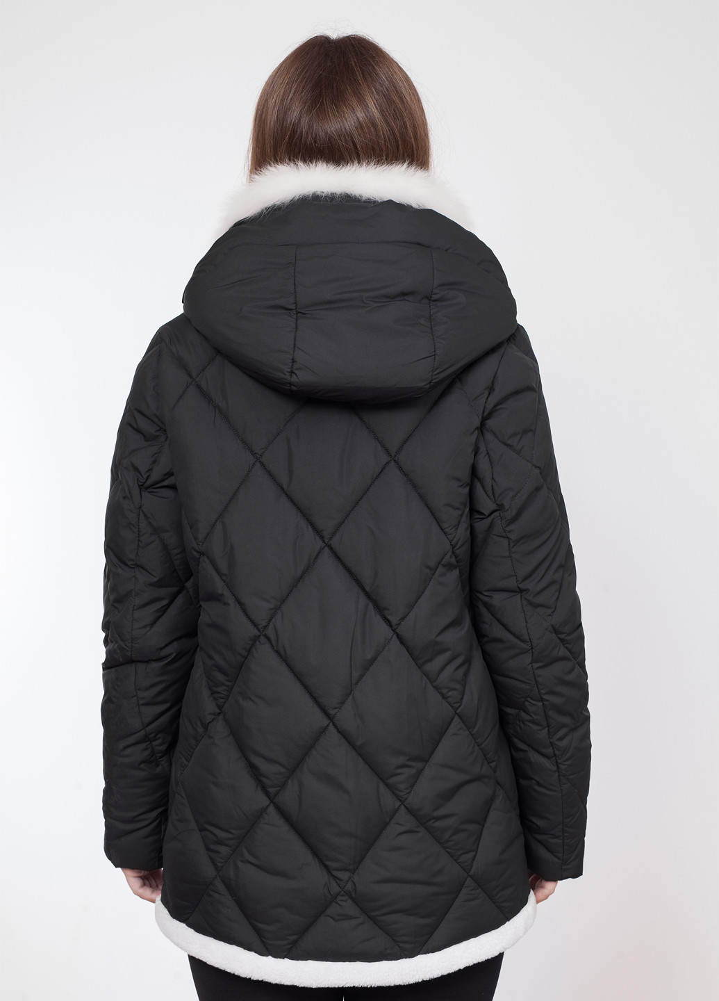 Черная зимняя куртка Qarlevar