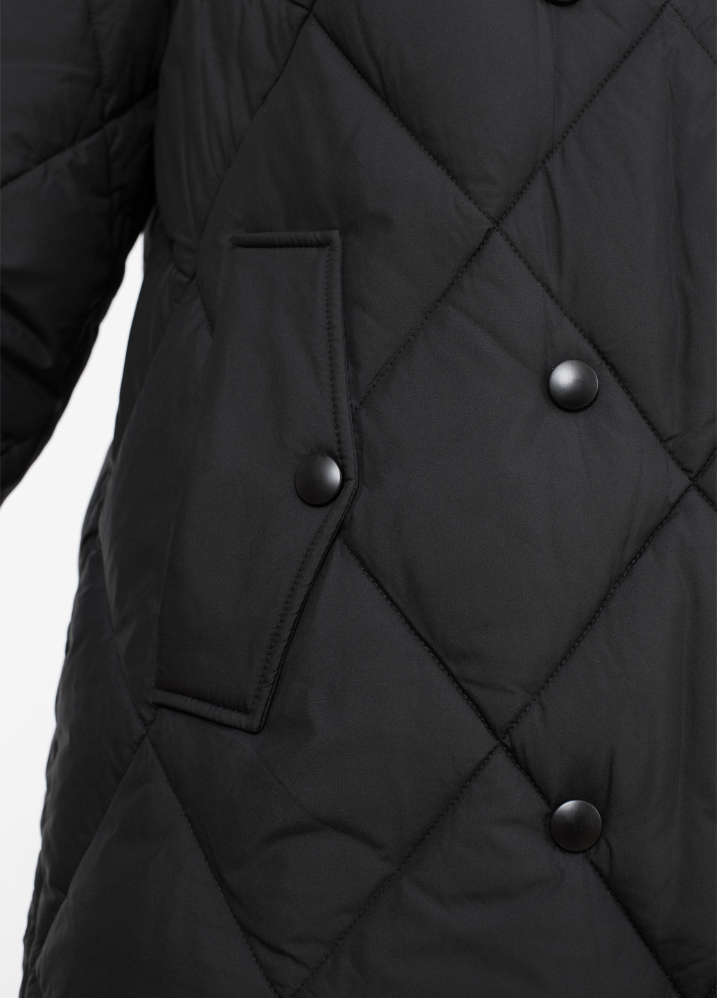 Черная зимняя куртка Qarlevar