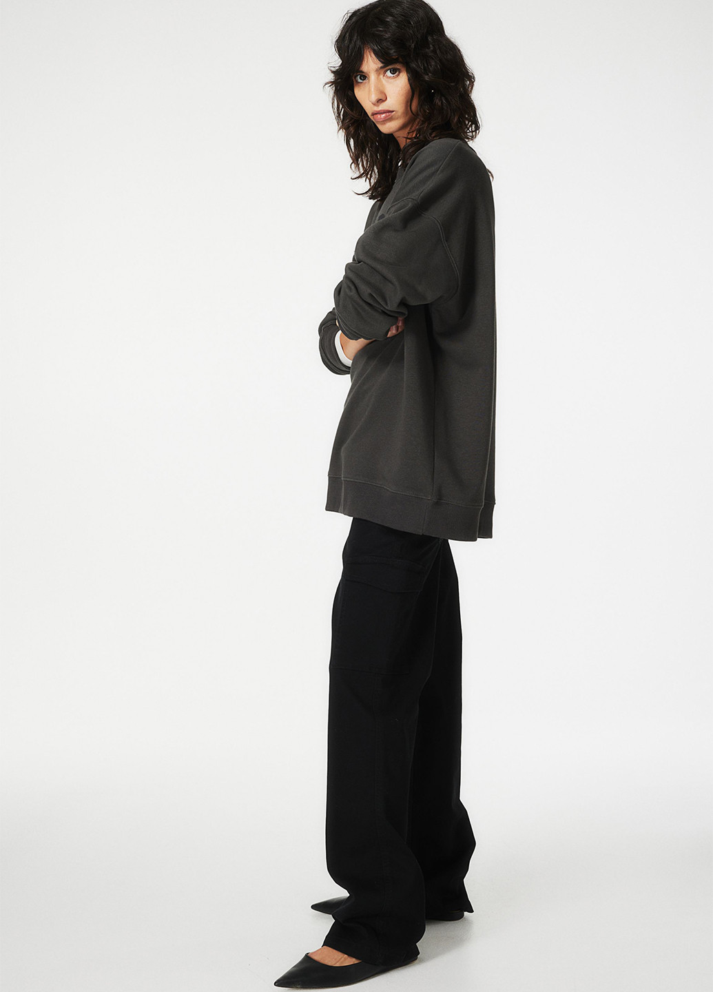 Світшот H&M - Прямий, Вільний крій напис темно-сірий кежуал бавовна, трикотаж - (294645243)