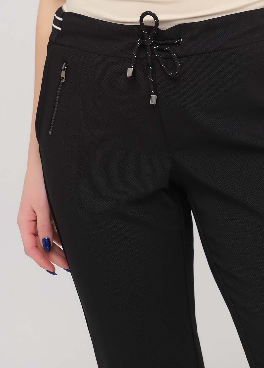 Черные кэжуал демисезонные прямые брюки Comma
