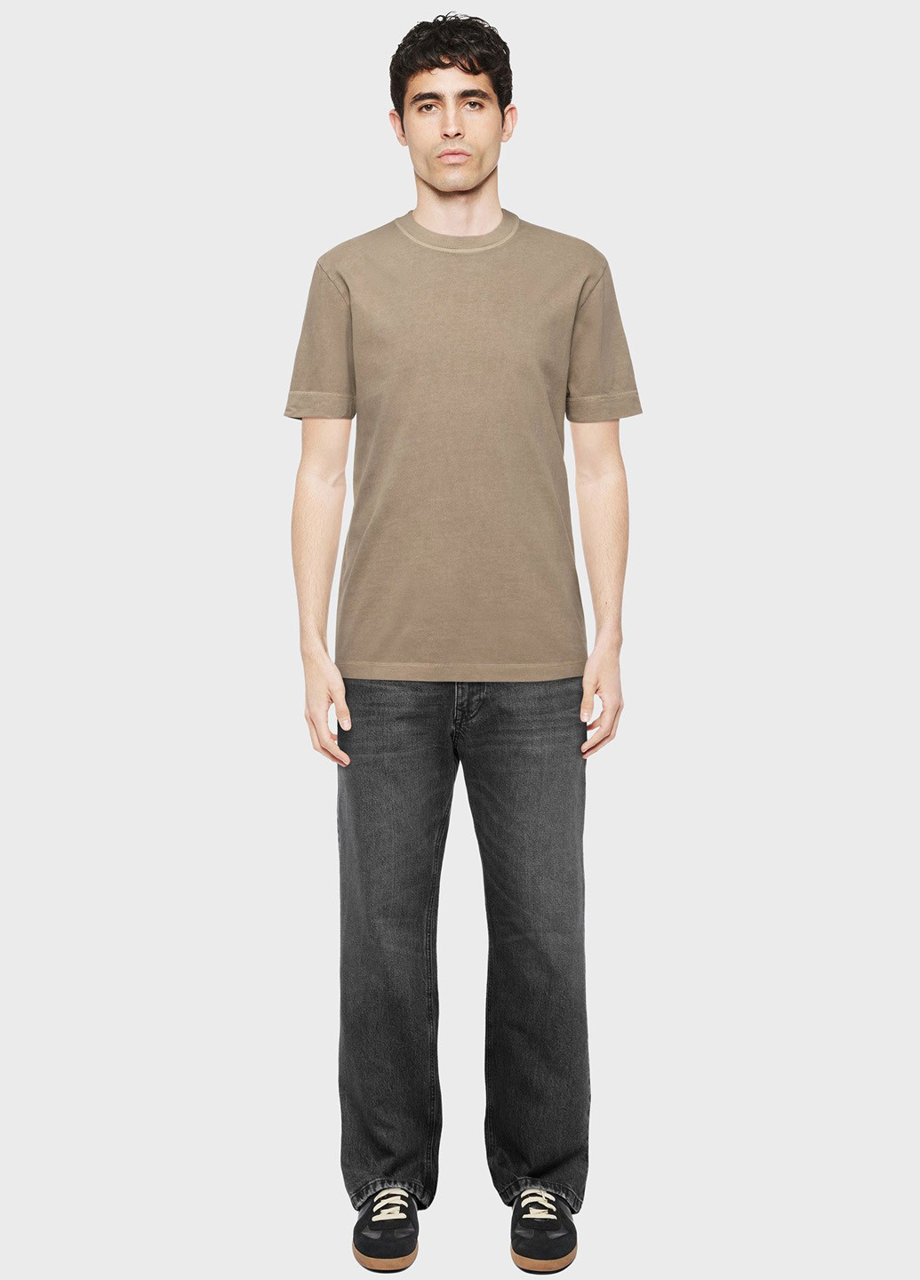 Коричневая футболка Drykorn