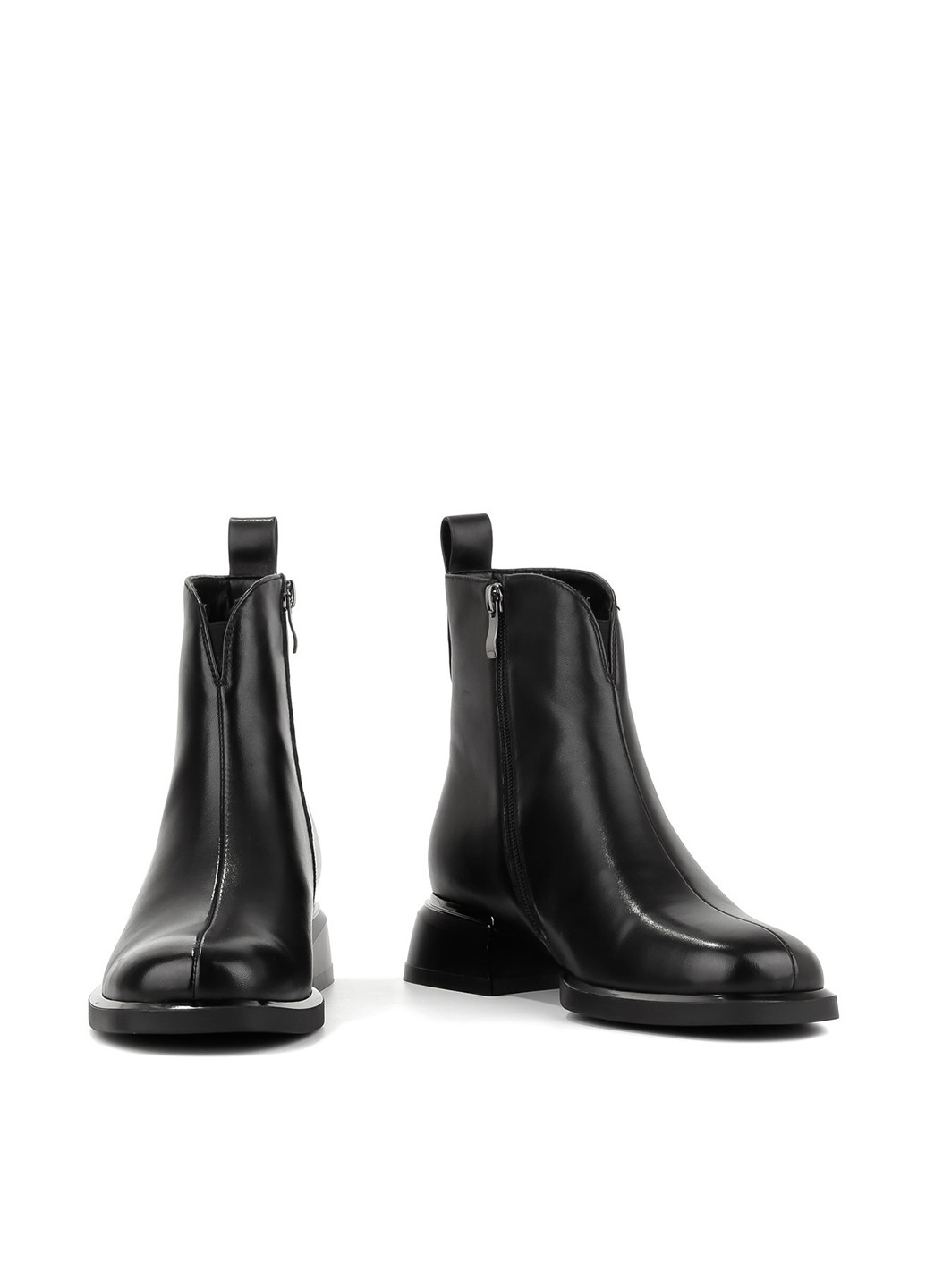 Осенние ботинки челси Le'BERDES без декора