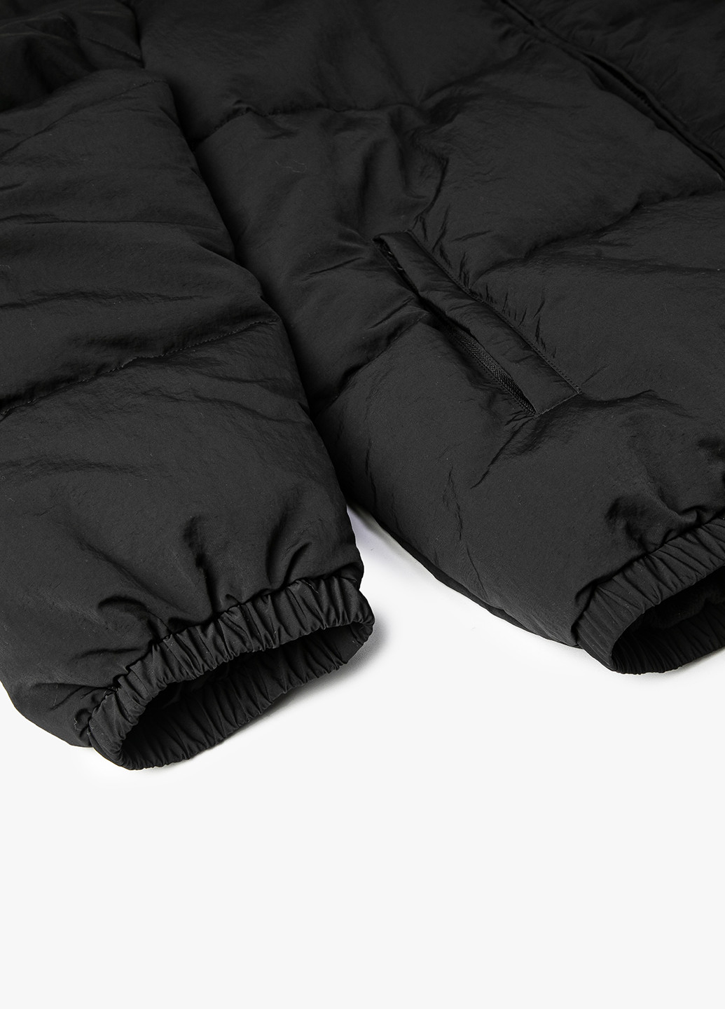 Чорна демісезонна куртка KOTON