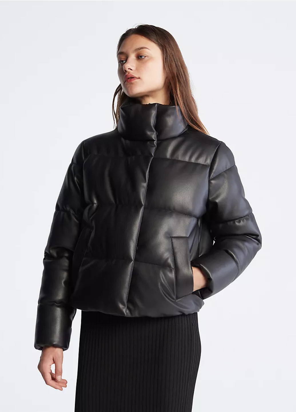 Черная зимняя куртка Calvin Klein