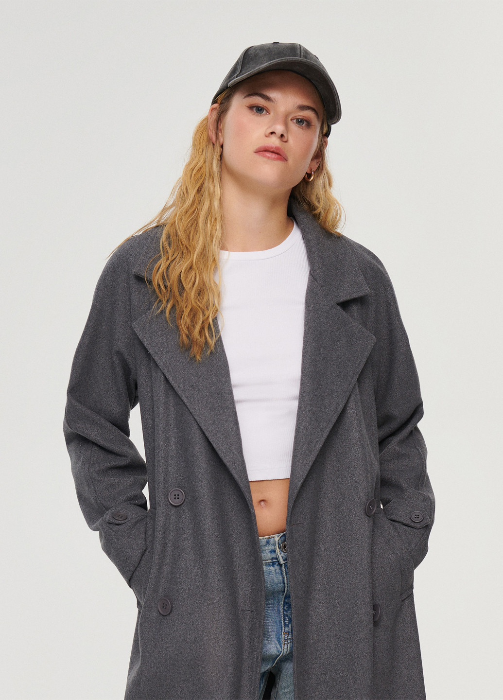 Серое демисезонное Пальто двубортное House