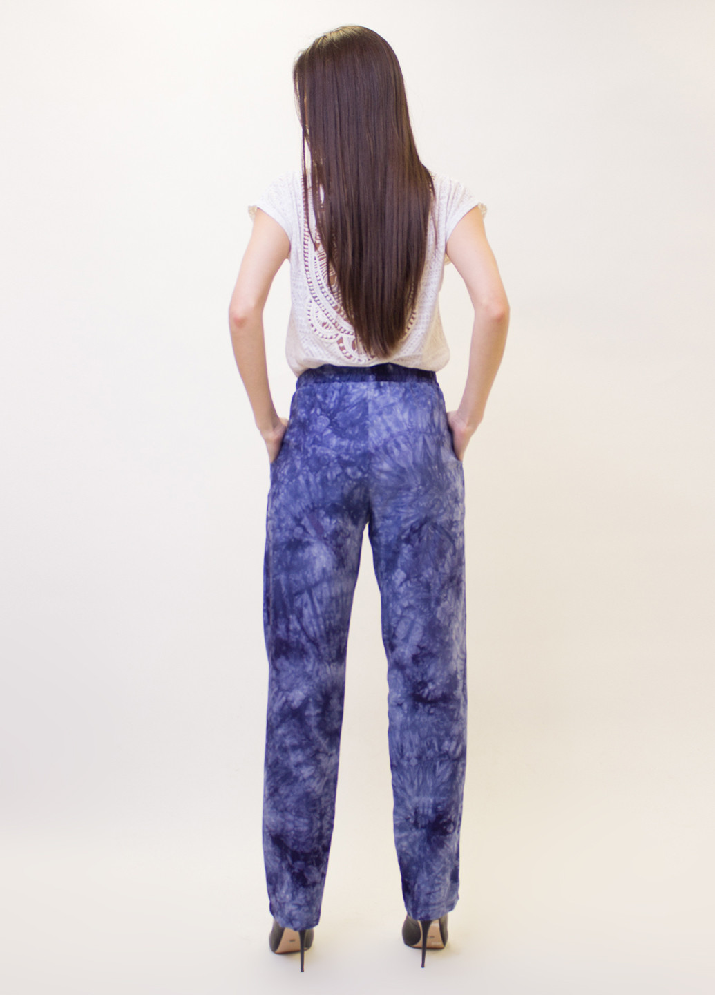 Фиолетовые кэжуал демисезонные прямые брюки BERENIS