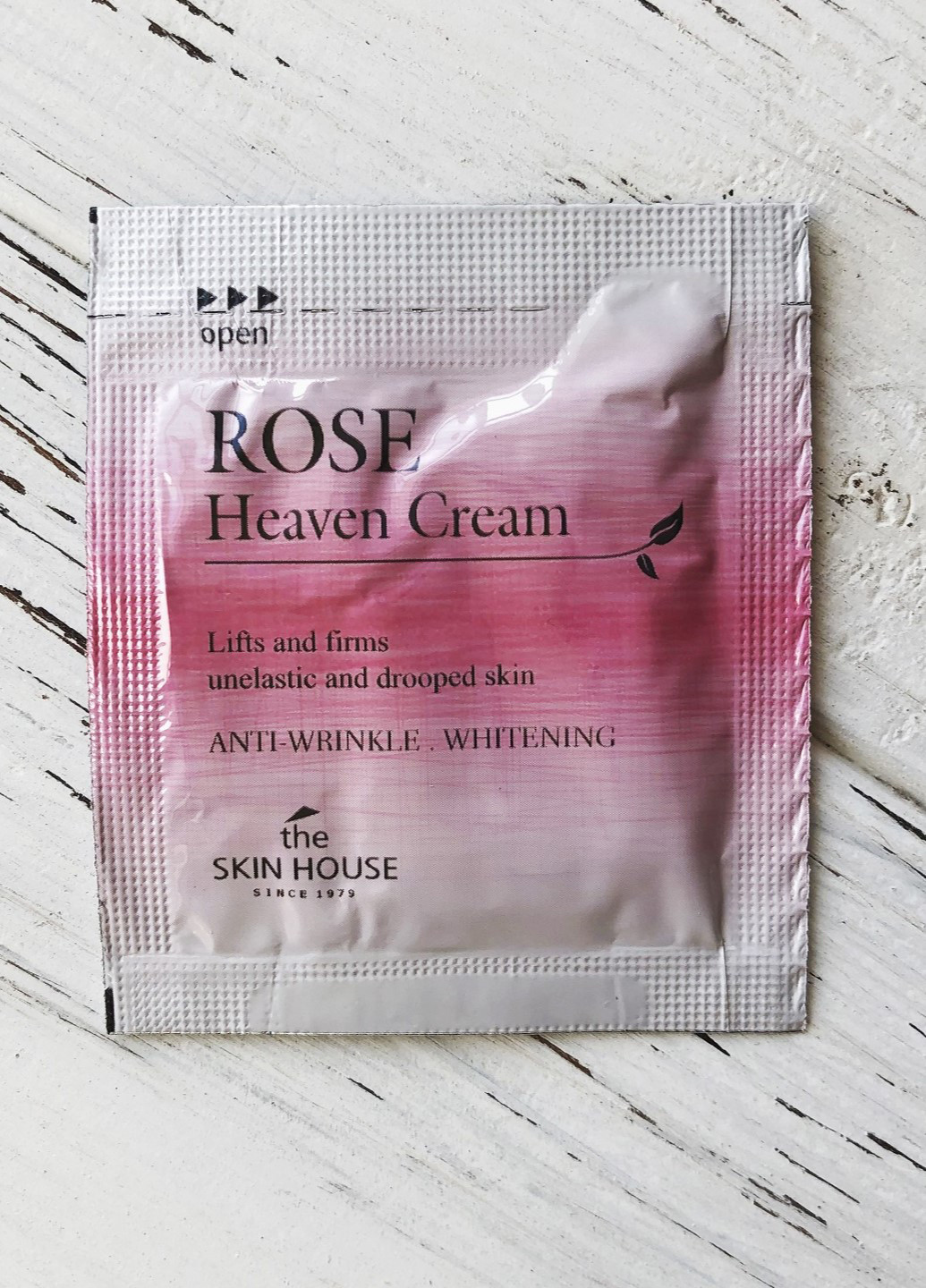 Крем омолаживающий с экстрактом розы Rose Heaven Cream (пробник), 2 мл The Skin House (203674728)