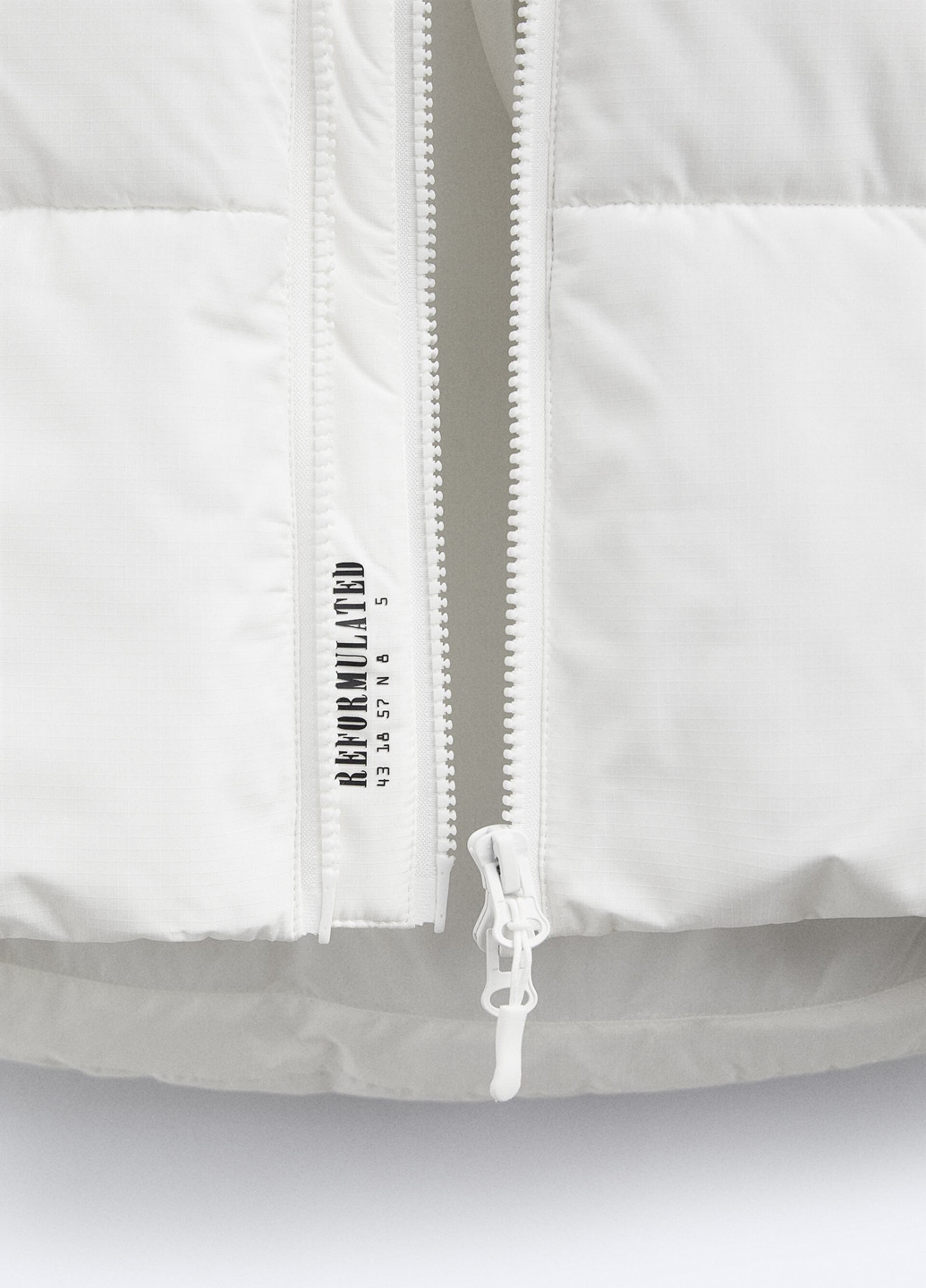 Белая демисезонная куртка Zara