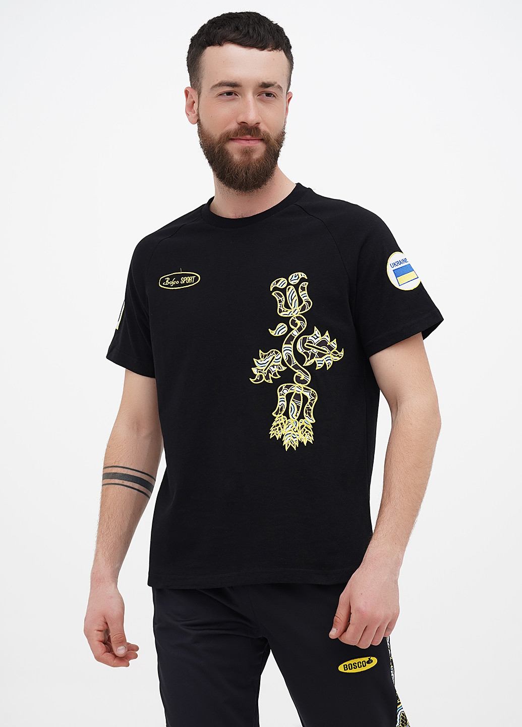 Черная футболка Bosco