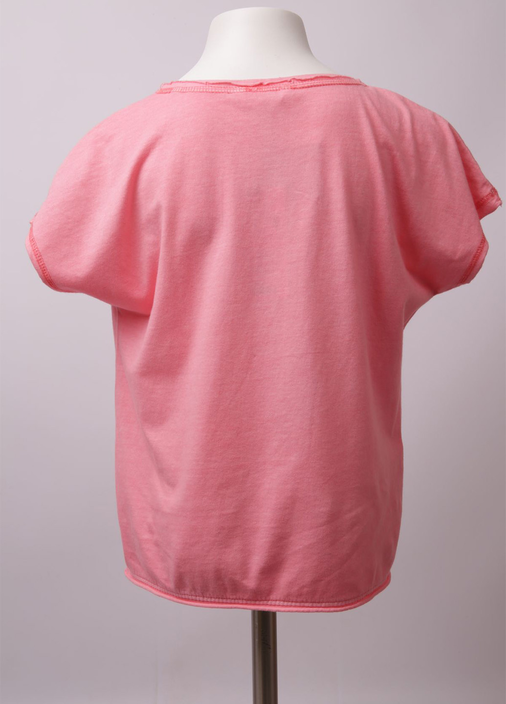 Розовая летняя футболка Mango