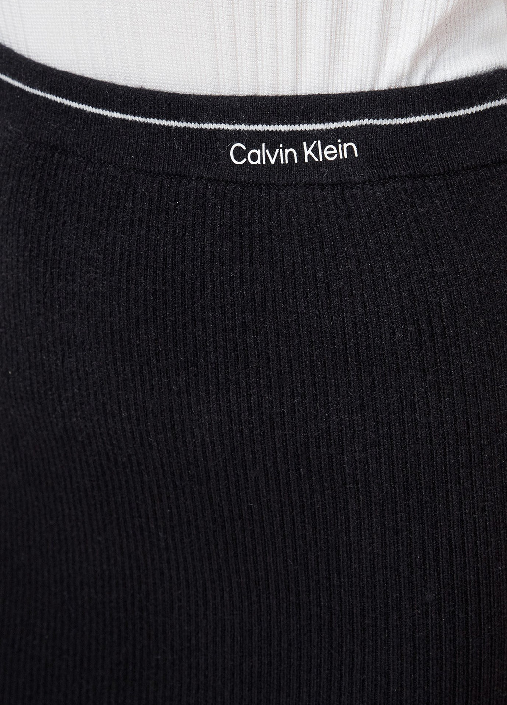 Черная офисная, кэжуал с логотипом юбка Calvin Klein карандаш