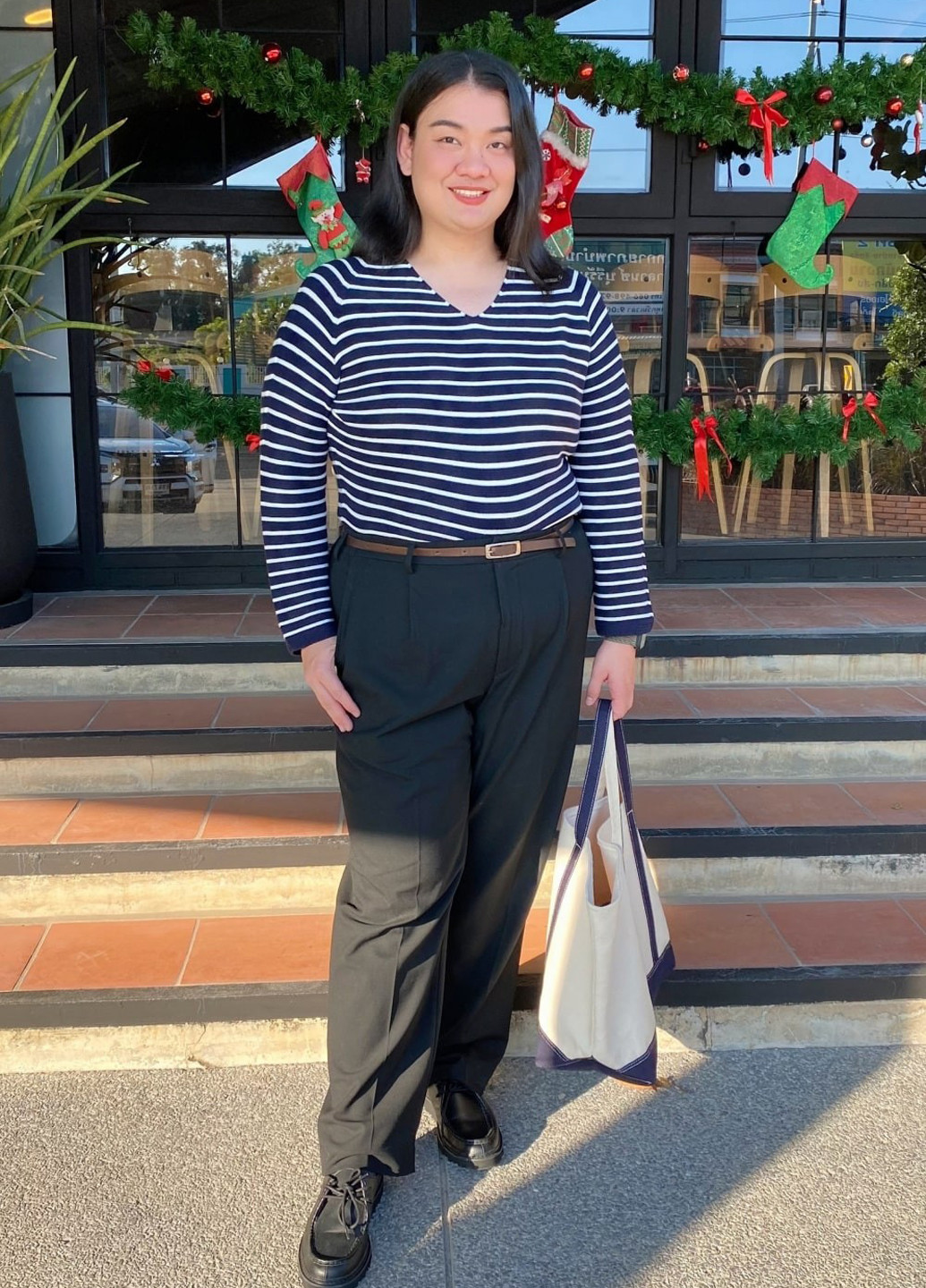 Темно-синій демісезонний пуловер пуловер Uniqlo