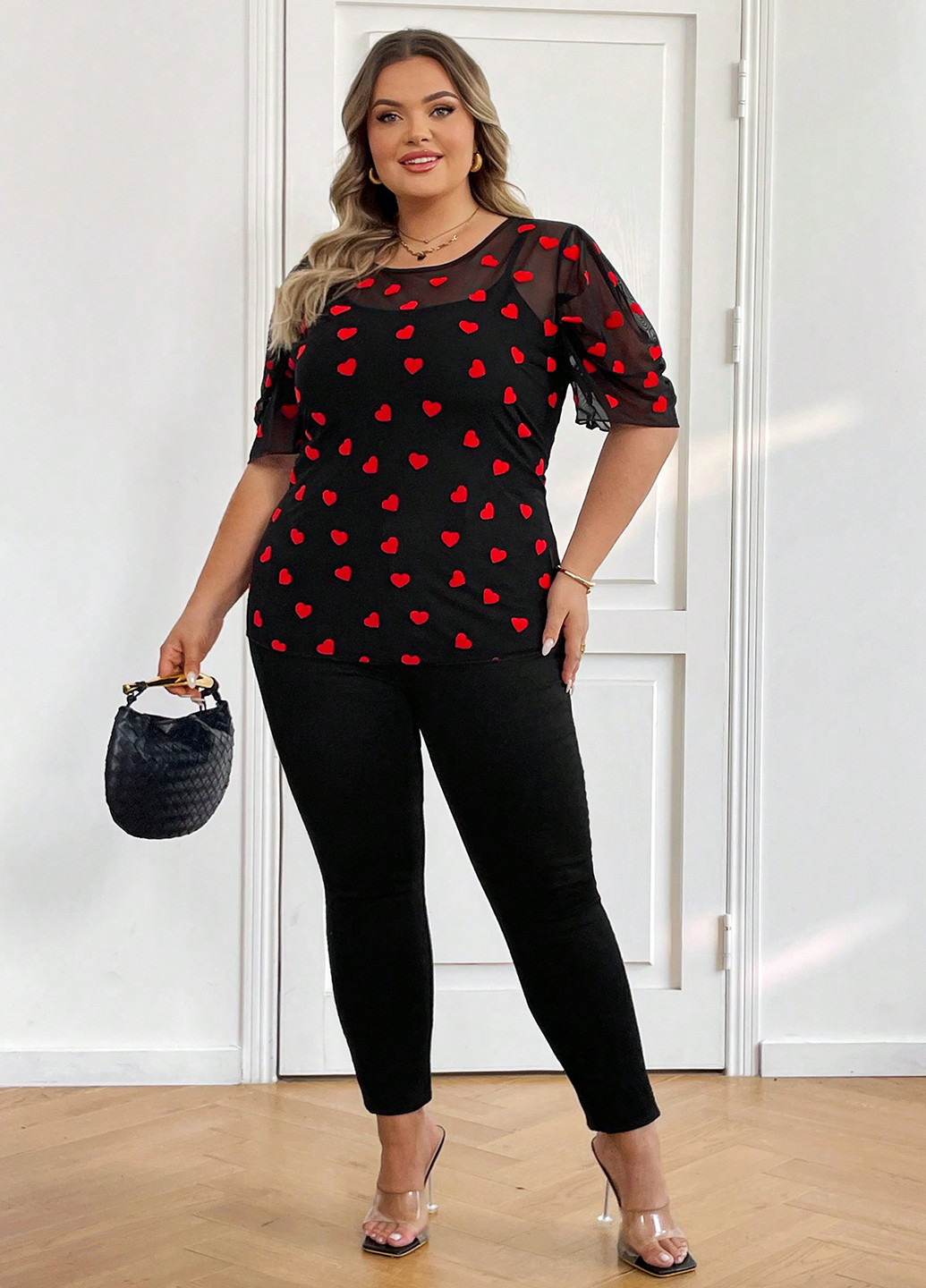 Чёрная блуза SHEIN