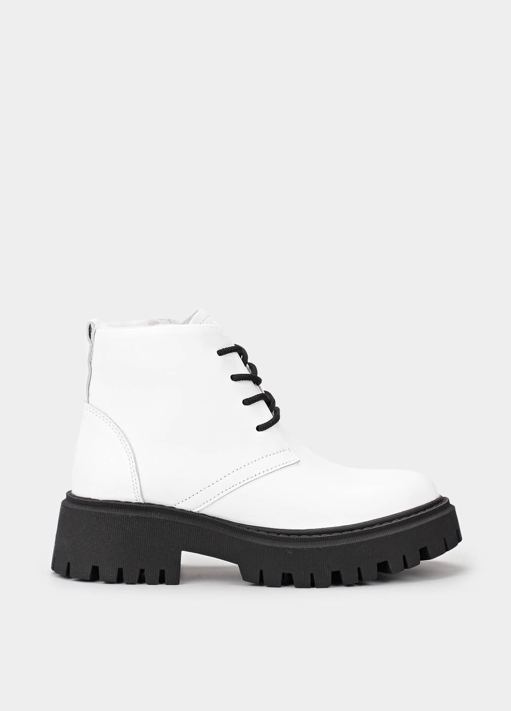 Зимние ботинки Braska со шнуровкой