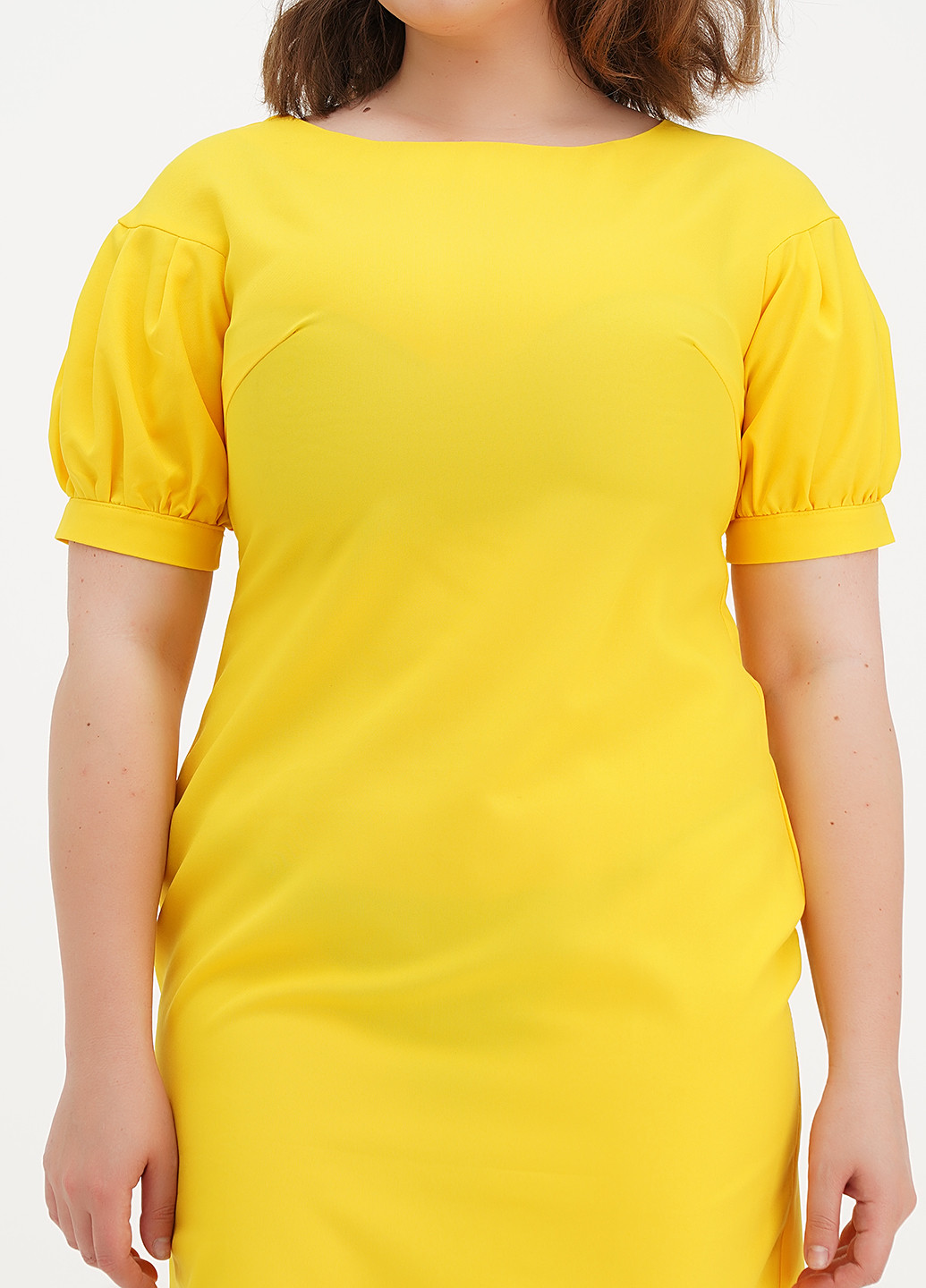 Желтое кэжуал платье футляр Maurini однотонное