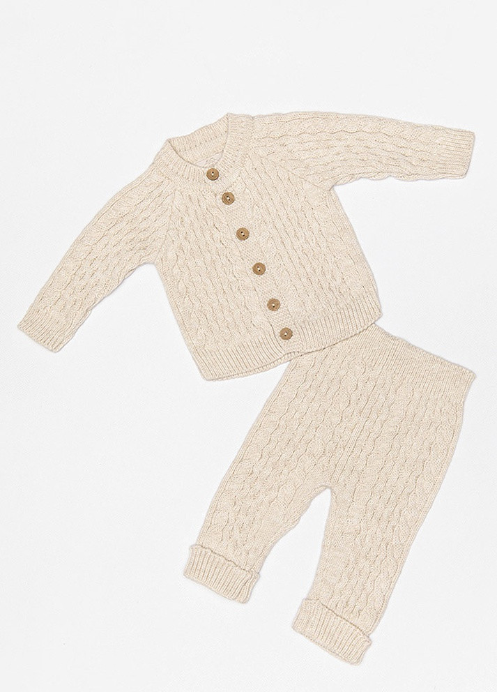 Бежевый зимний костюм Caramini