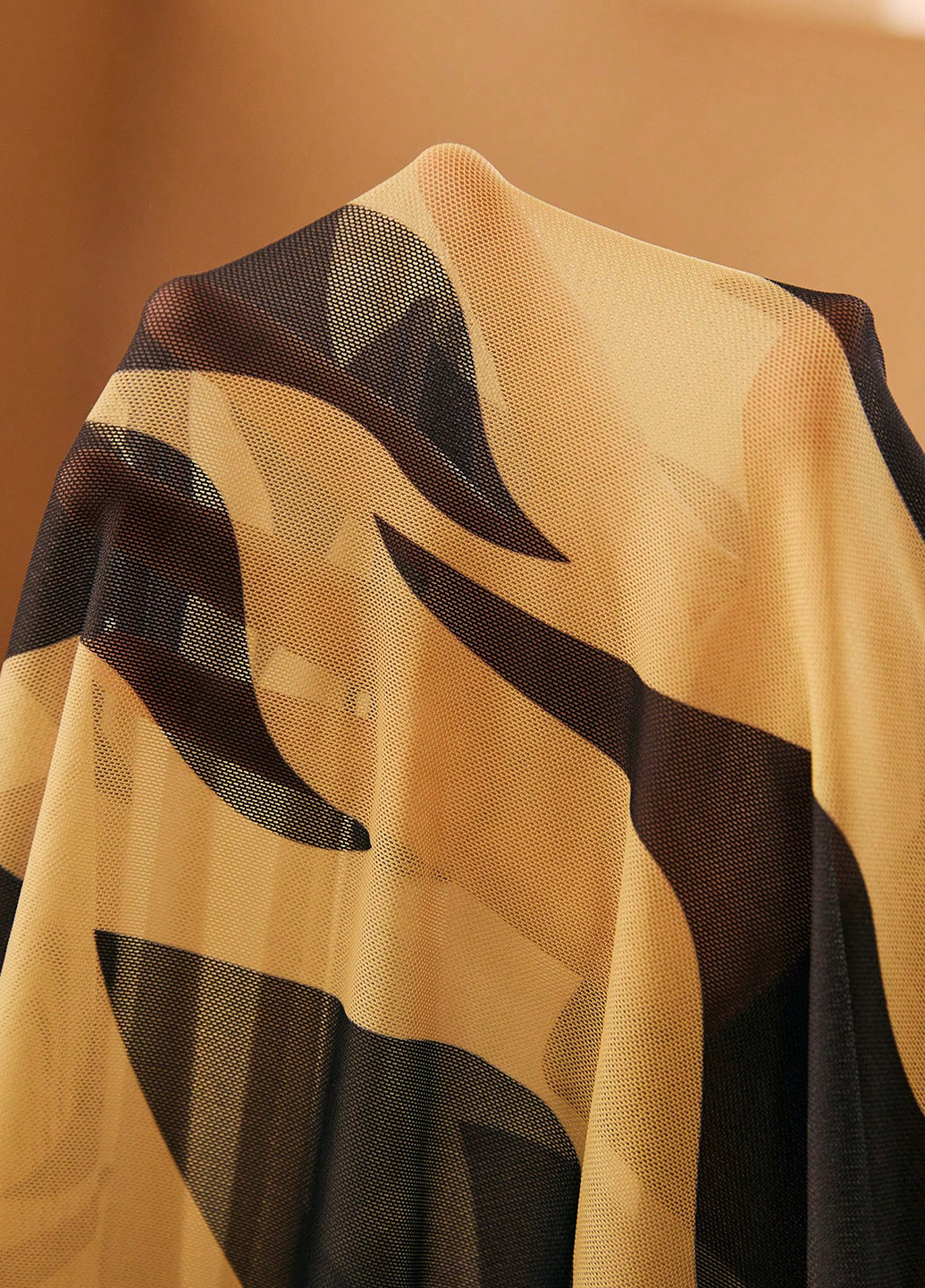 Чорний літній комплект (купальник, спідниця) монокіні, суцільний SHEIN