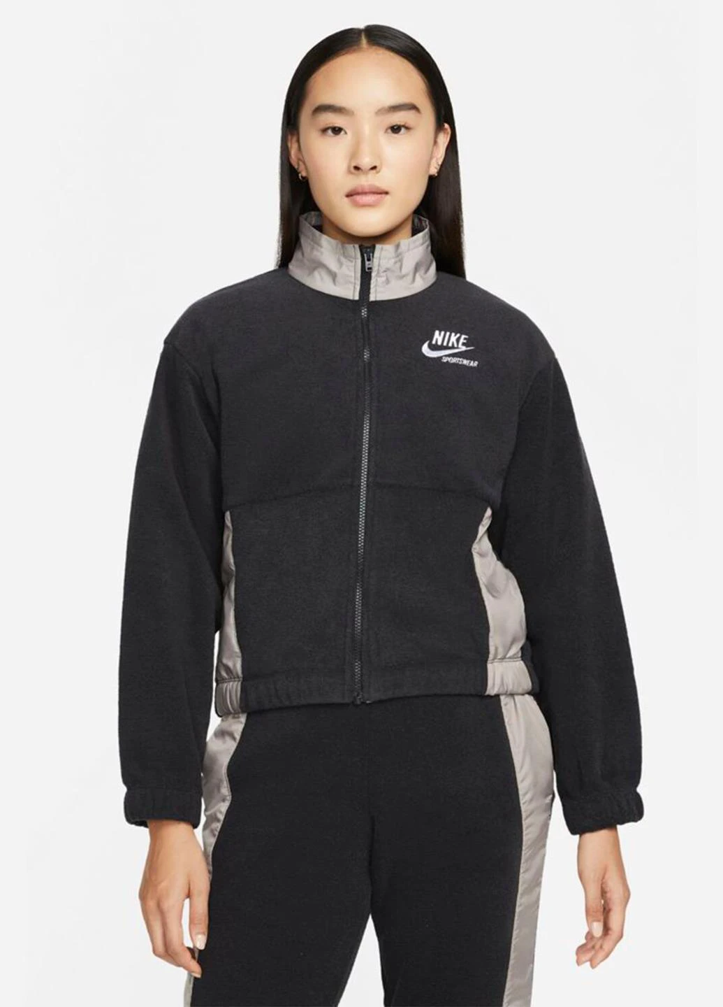 Чорна демісезонна куртка dd5712-010 Nike NSW PLSH JKT HTG