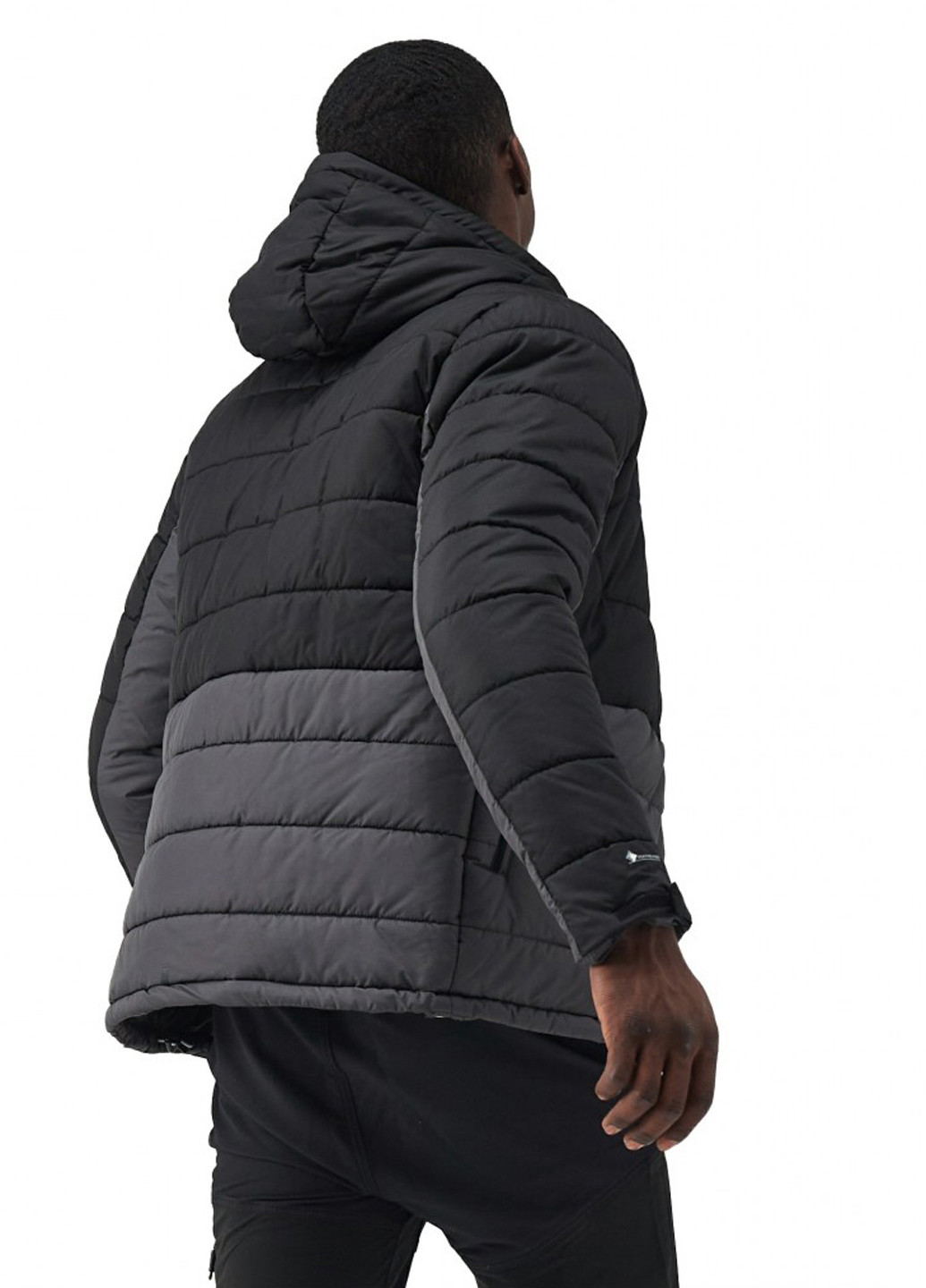 Черная зимняя куртка Regatta Nevado VI