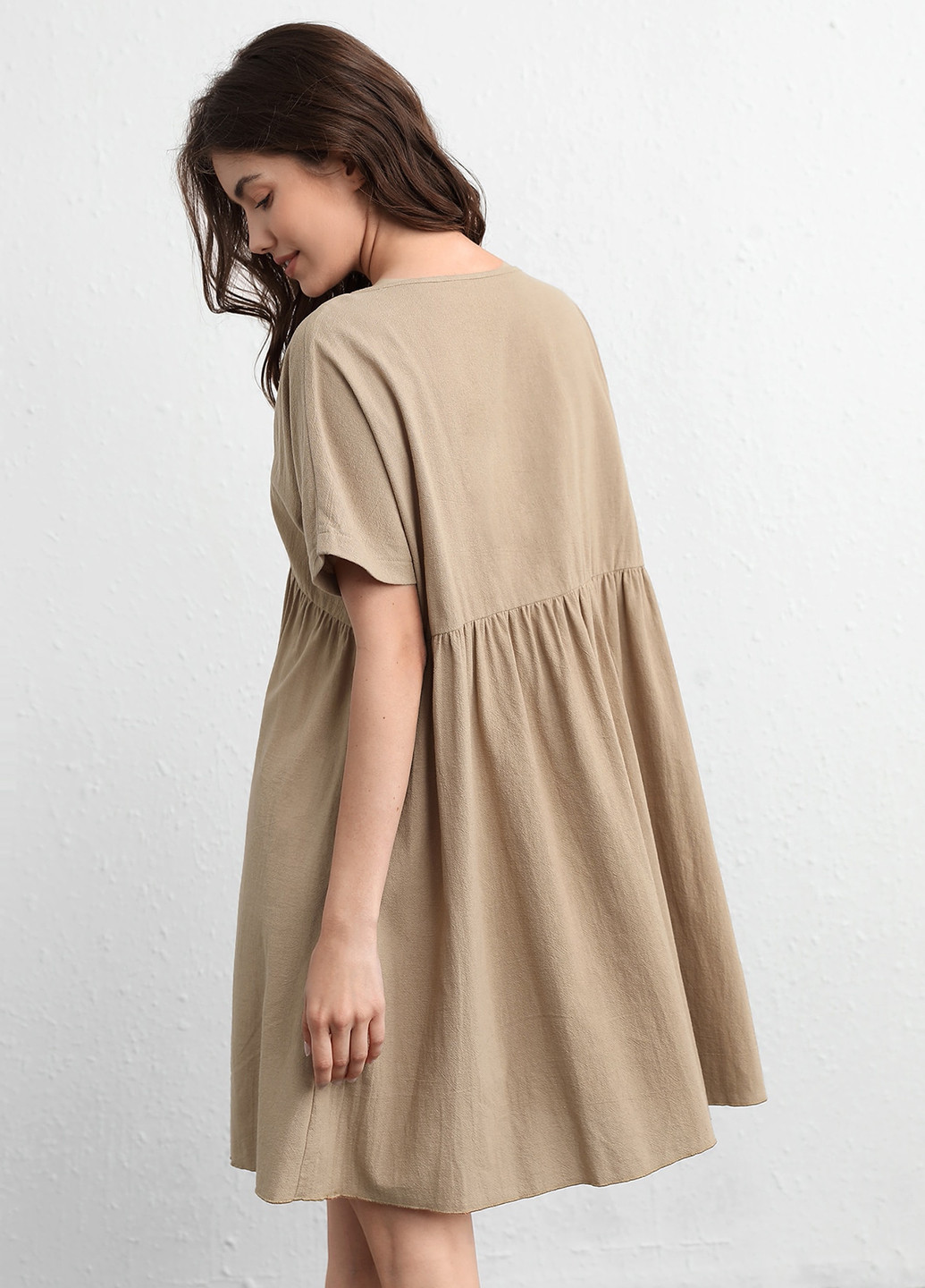 Бежева домашній сукня SHEIN однотонна