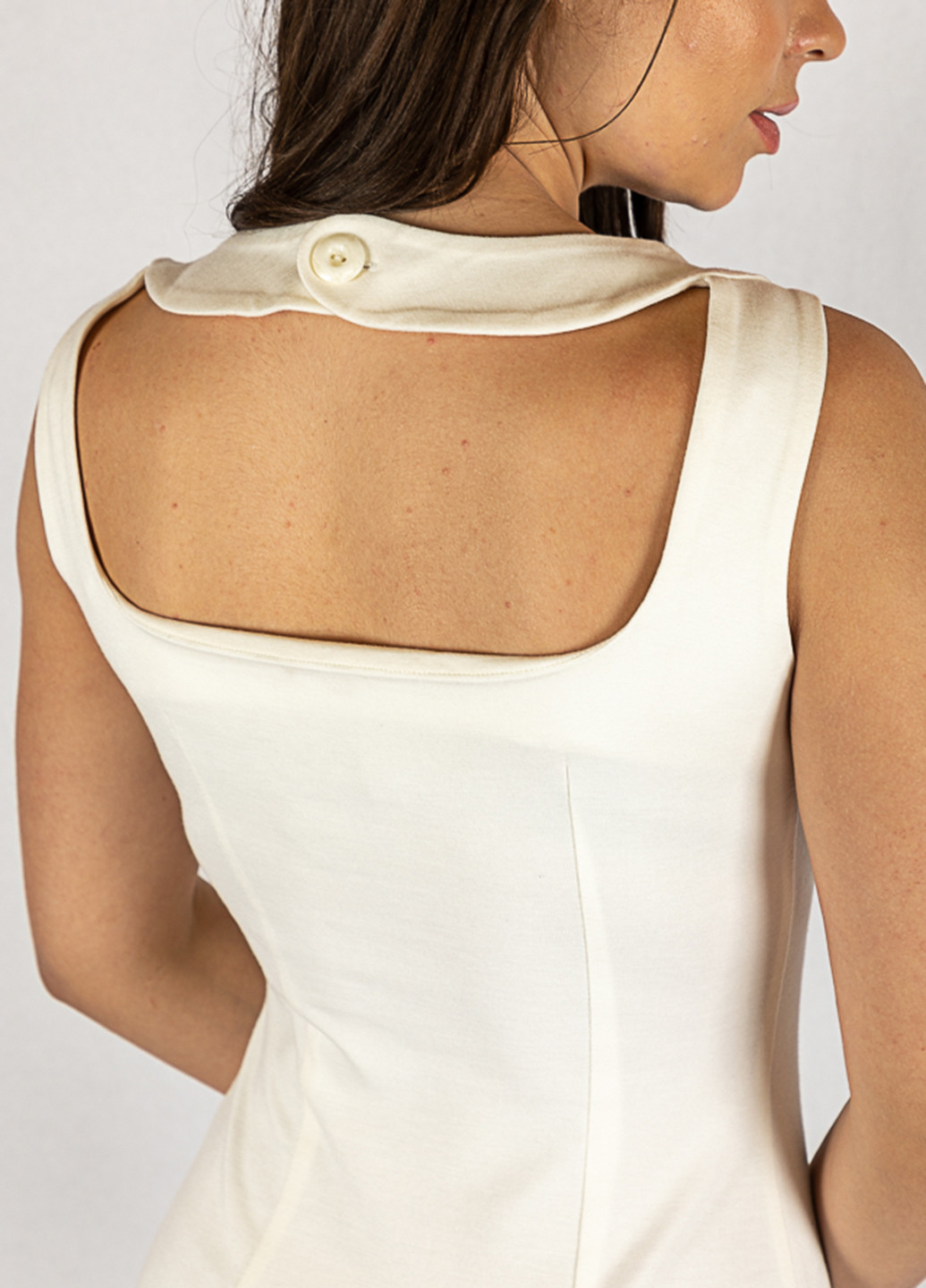Молочное кэжуал платье с открытой спиной, футляр Time of Style однотонное