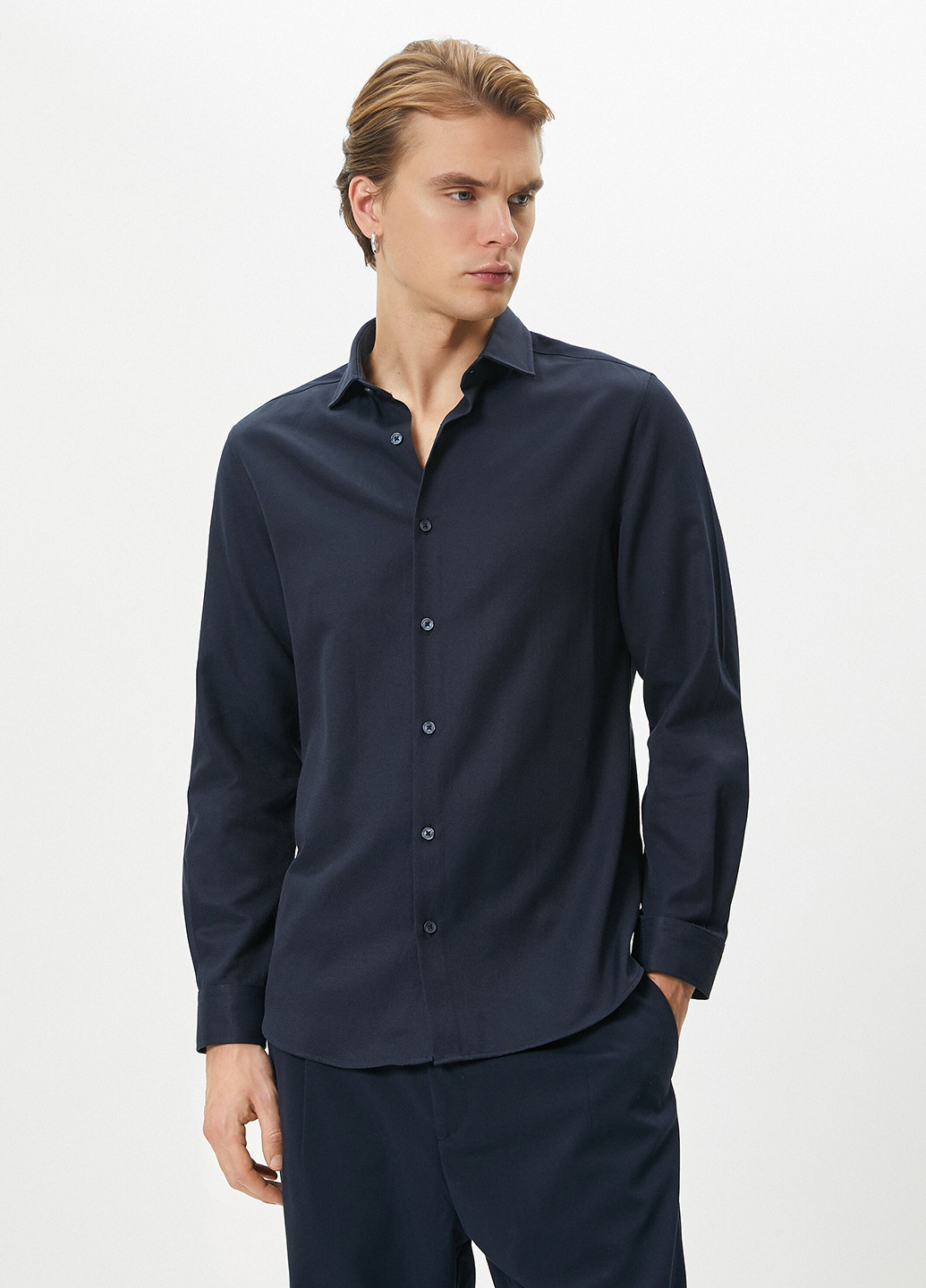 Темно-синяя кэжуал, классическая рубашка однотонная KOTON