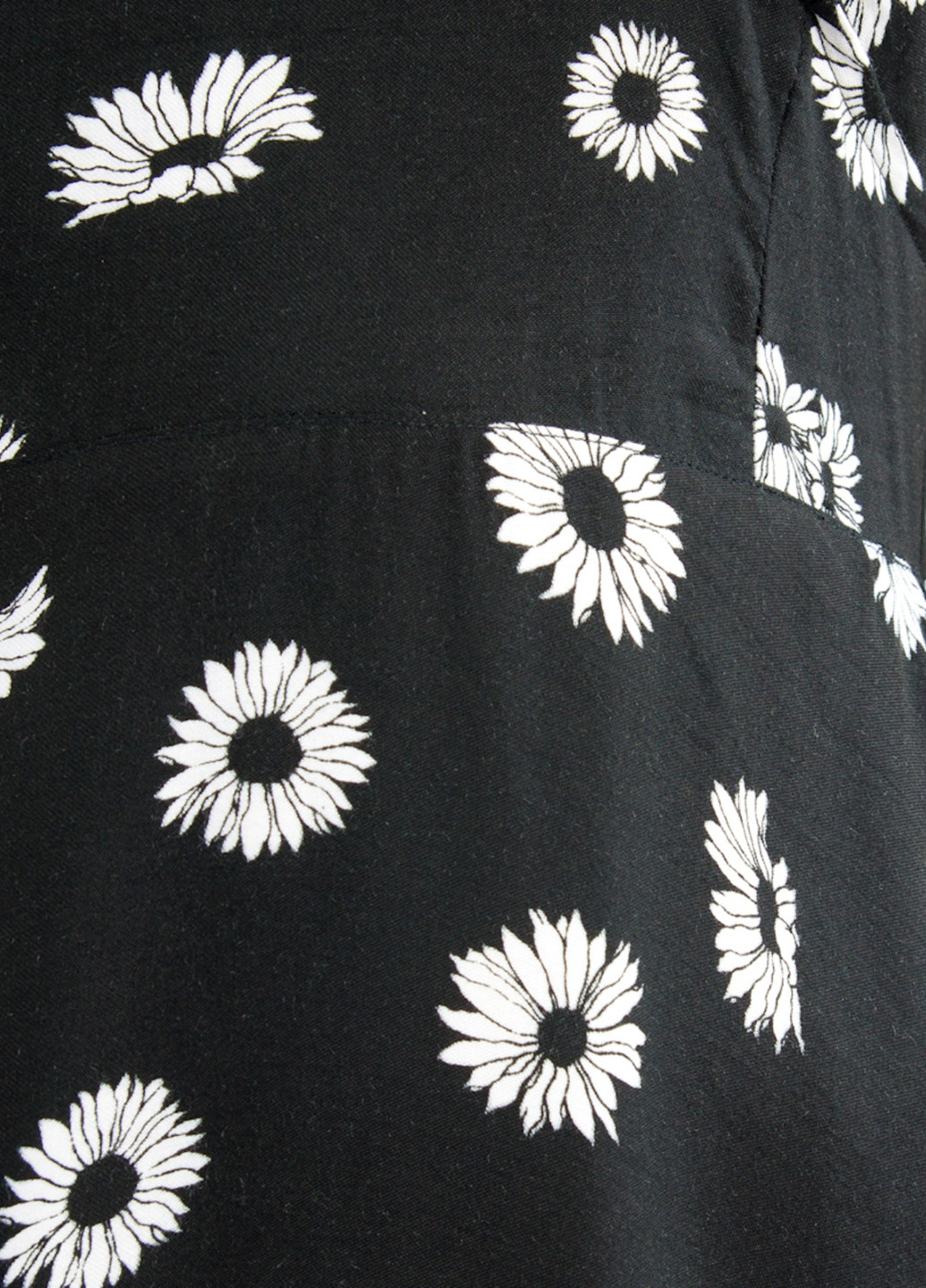 Черное кэжуал платье на запах Motel с цветочным принтом
