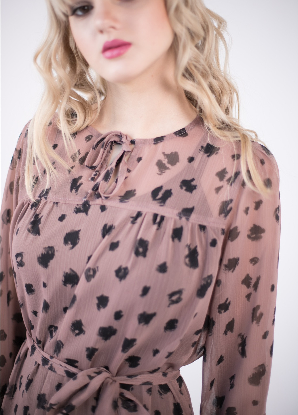 Бежевое кэжуал платье из штапеля колокол BeART с животным (анималистичным) принтом