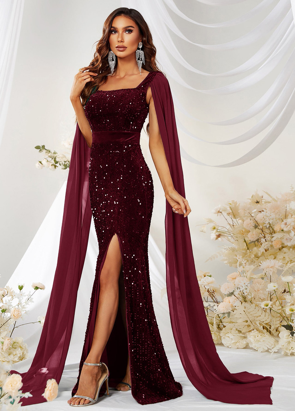 Бордова вечірня сукня силуетна, сукня-кейп, зі шлейфом SHEIN однотонна