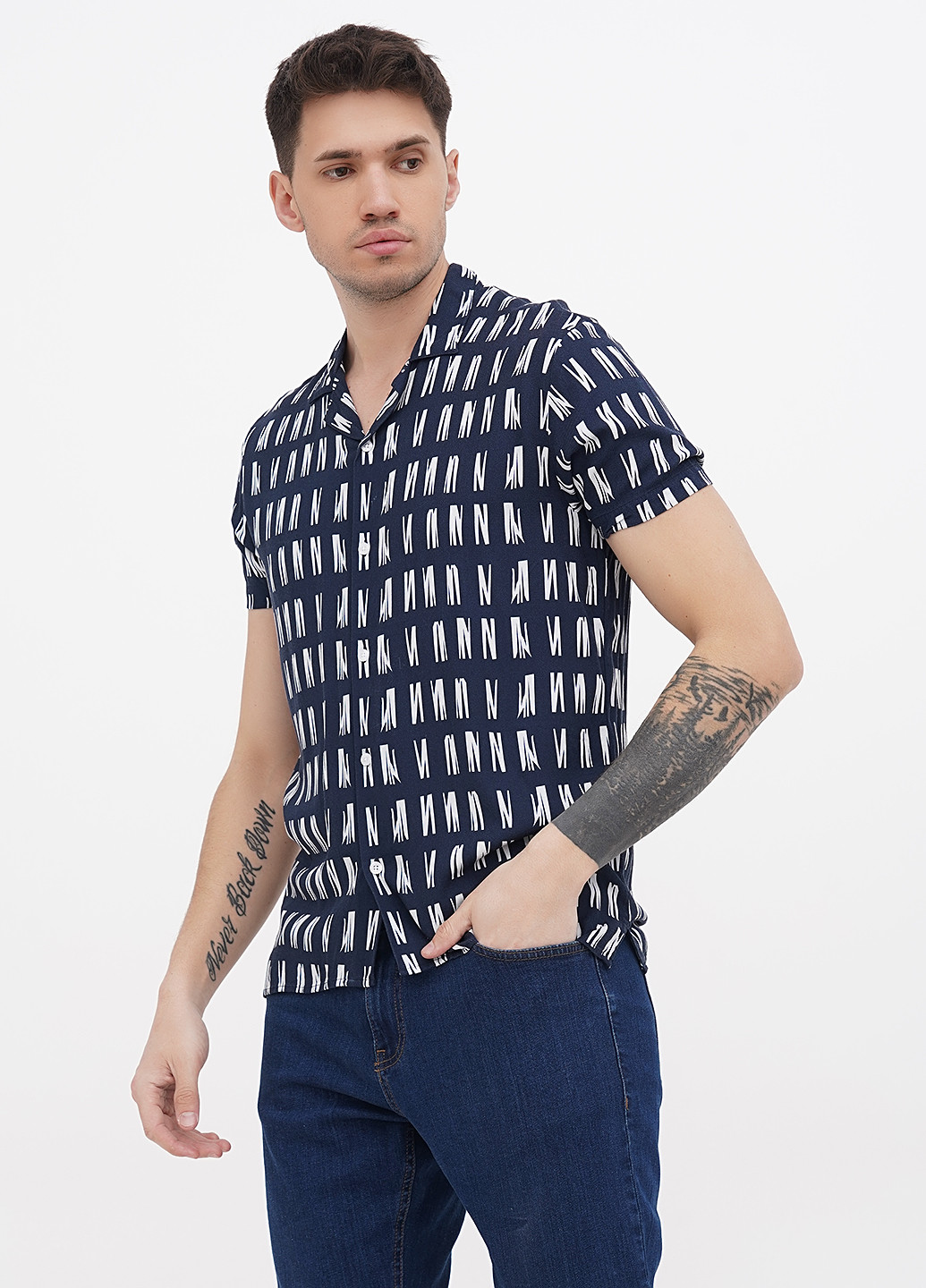 Темно-синяя кэжуал рубашка с геометрическим узором Minimum