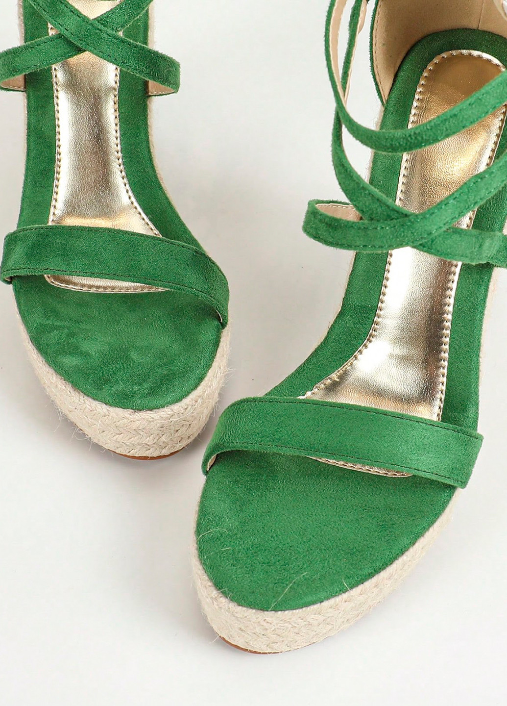 Зеленые босоножки SHEIN с ремешком