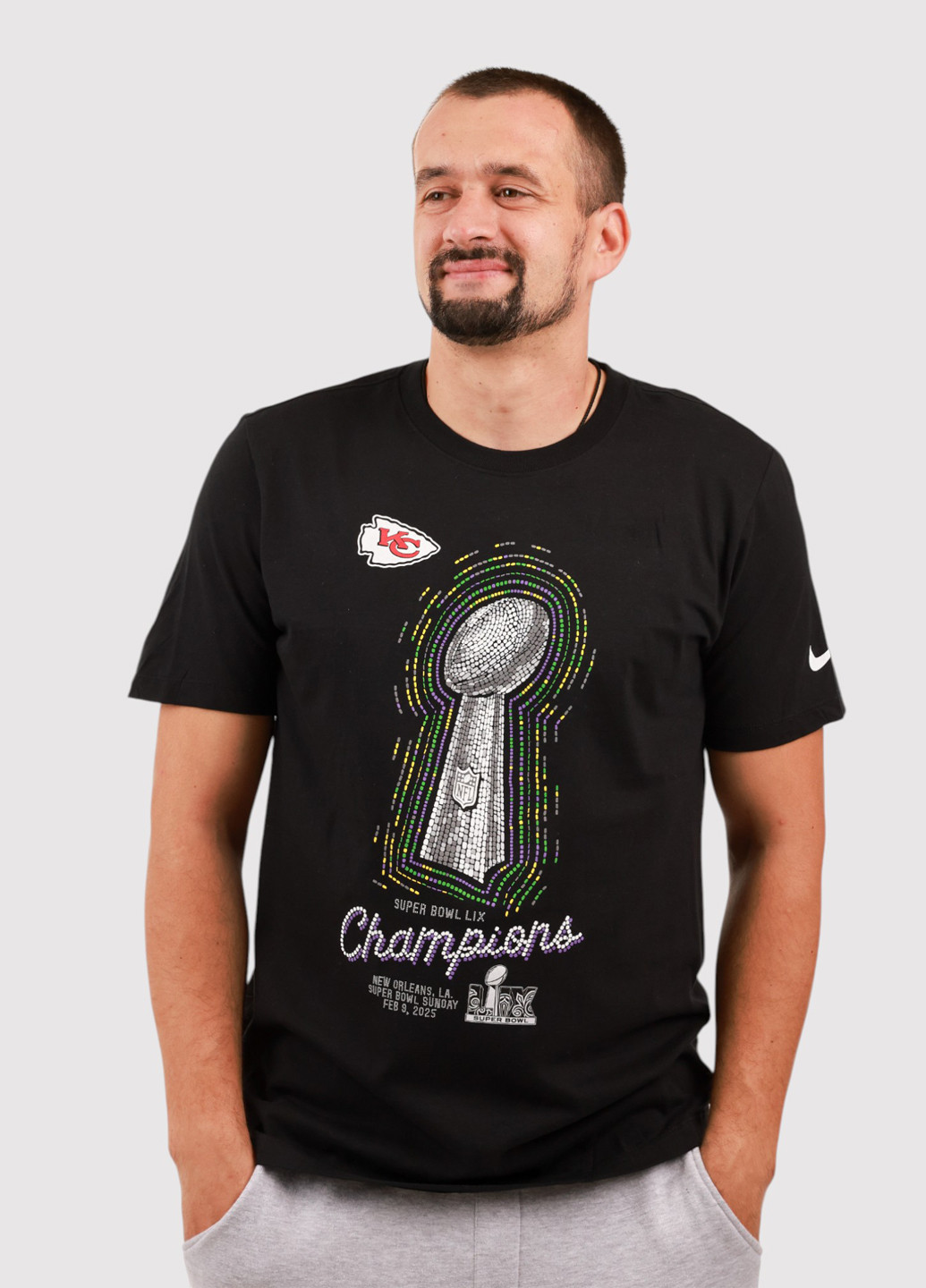 Чорна футболка Nike