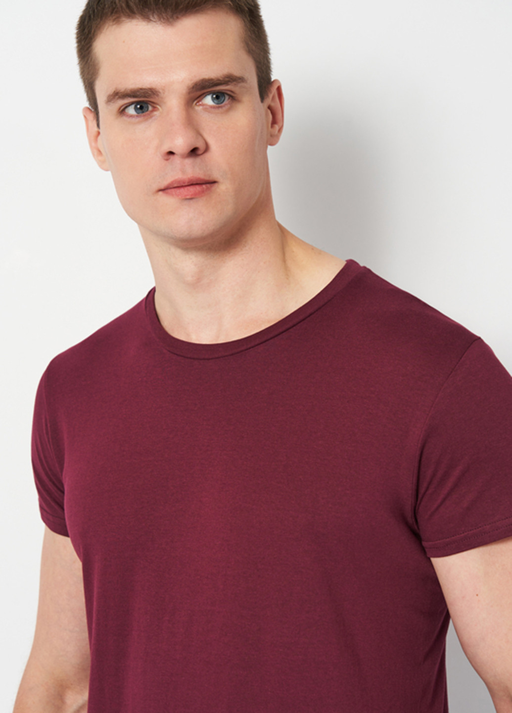 Бордовая футболка Sol's