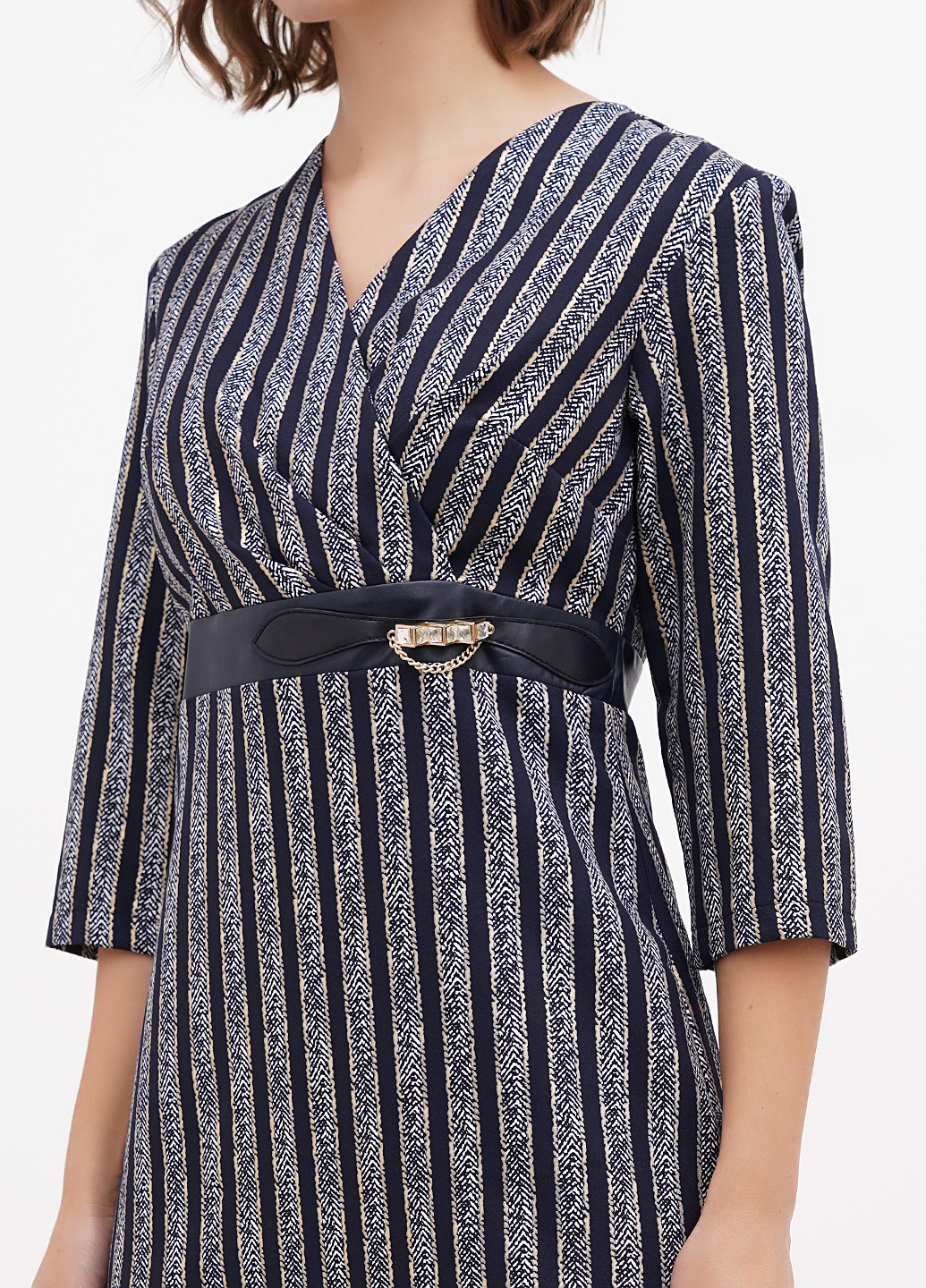 Темно-синее кэжуал платье футляр Sassofono с абстрактным узором