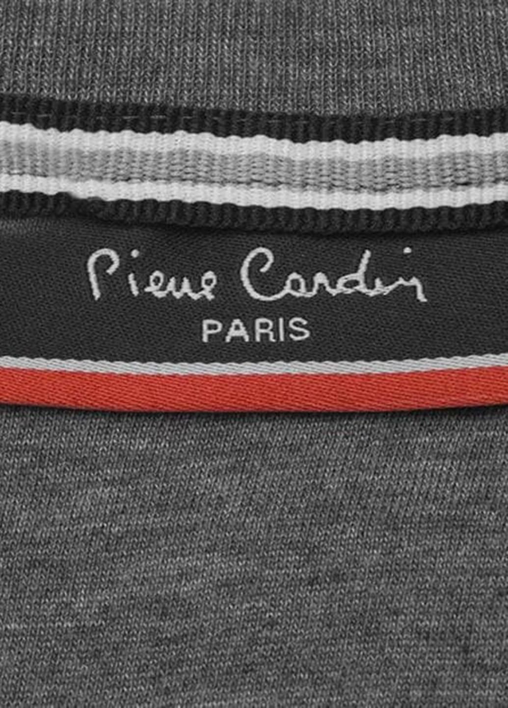 Серая футболка Pierre Cardin
