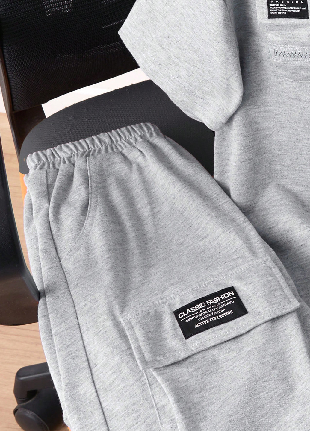 Серый летний костюм (футболка, шорты) с шортами SHEIN