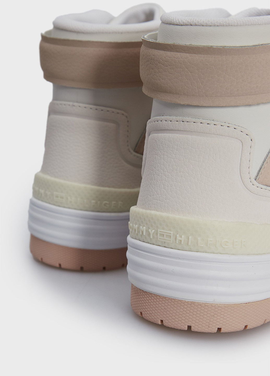 Кроссовки Tommy Hilfiger бежевые зима (328200023)