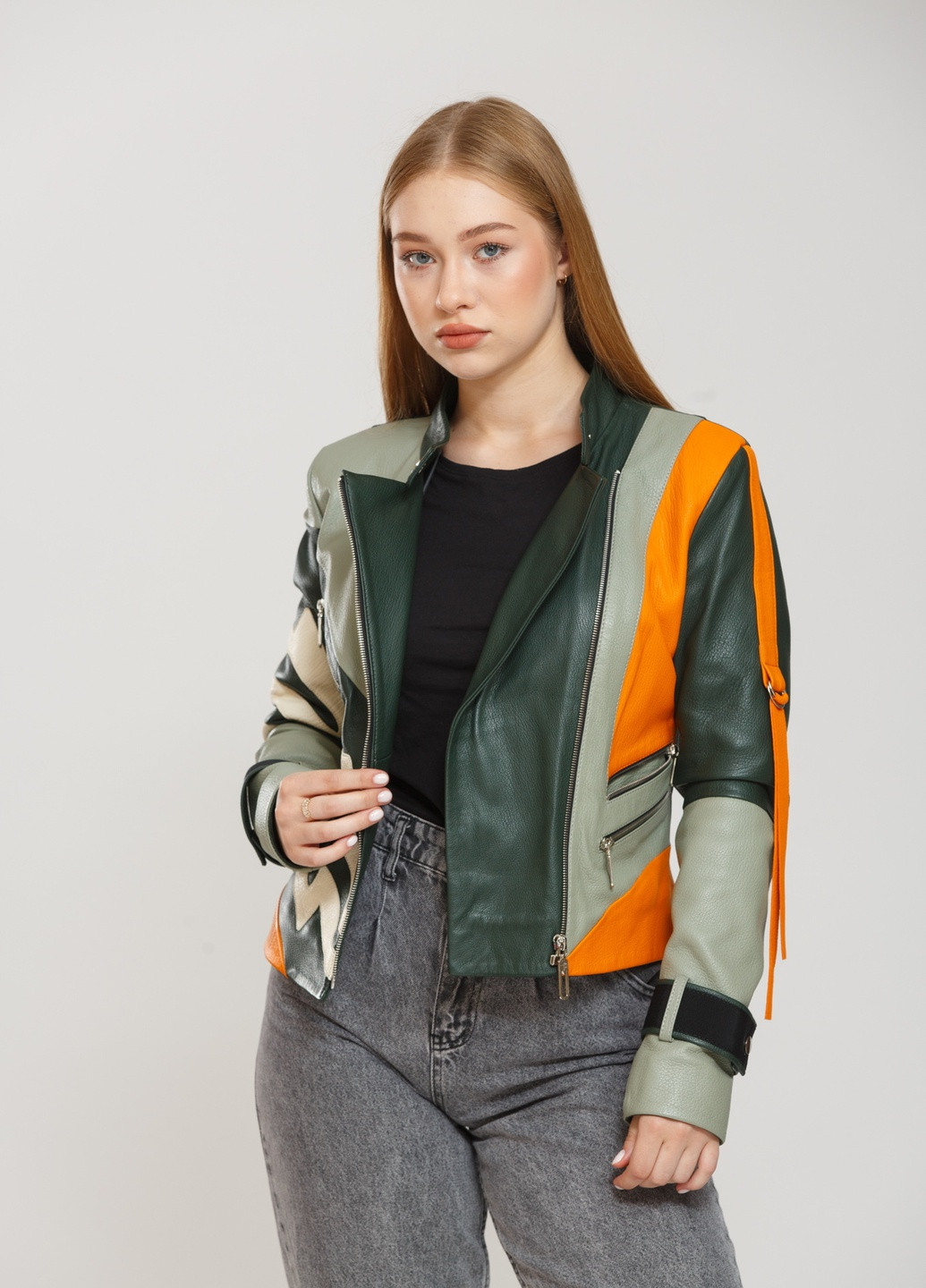 Черная демисезонная куртка разноцветный Sacha Pacha