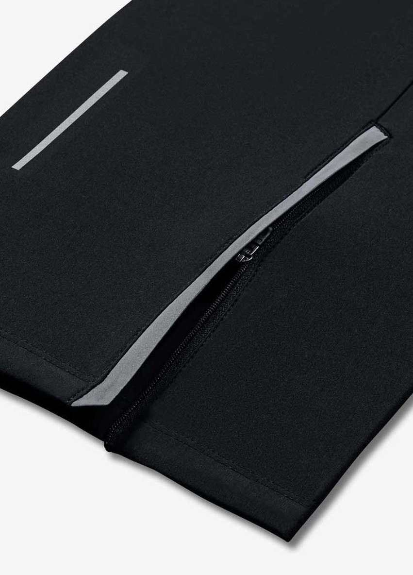 Черные спортивные летние брюки Nike