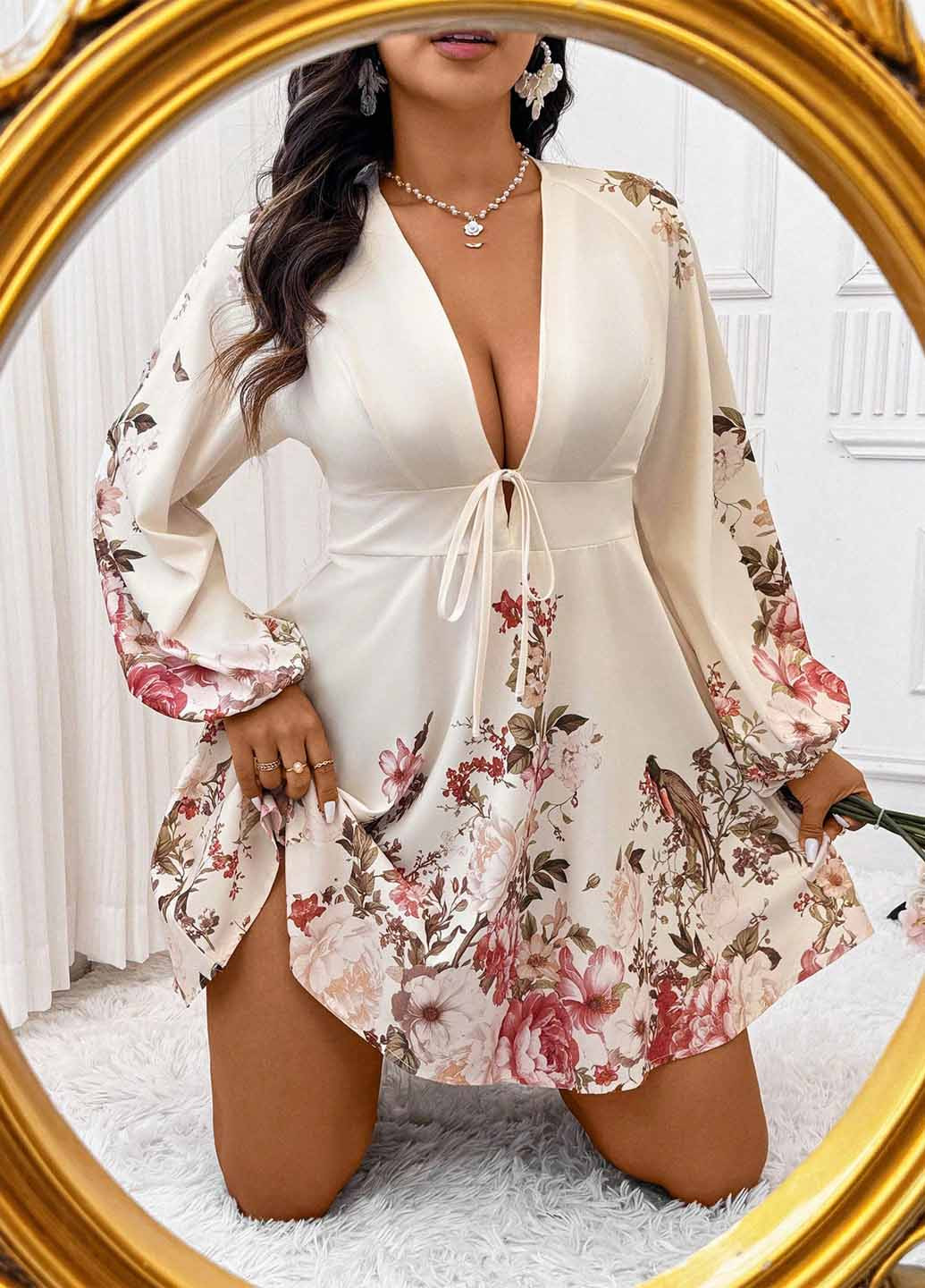 Молочное коктейльное, праздничный, кэжуал платье с юбкой-солнце SHEIN с цветочным принтом