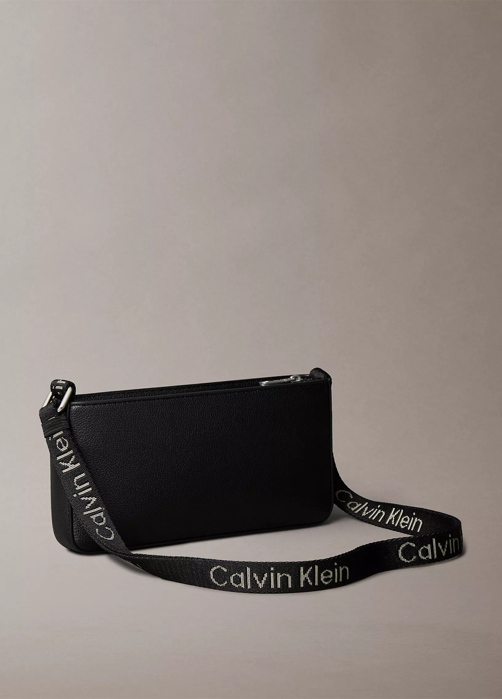 Сумка Calvin Klein (369628608)